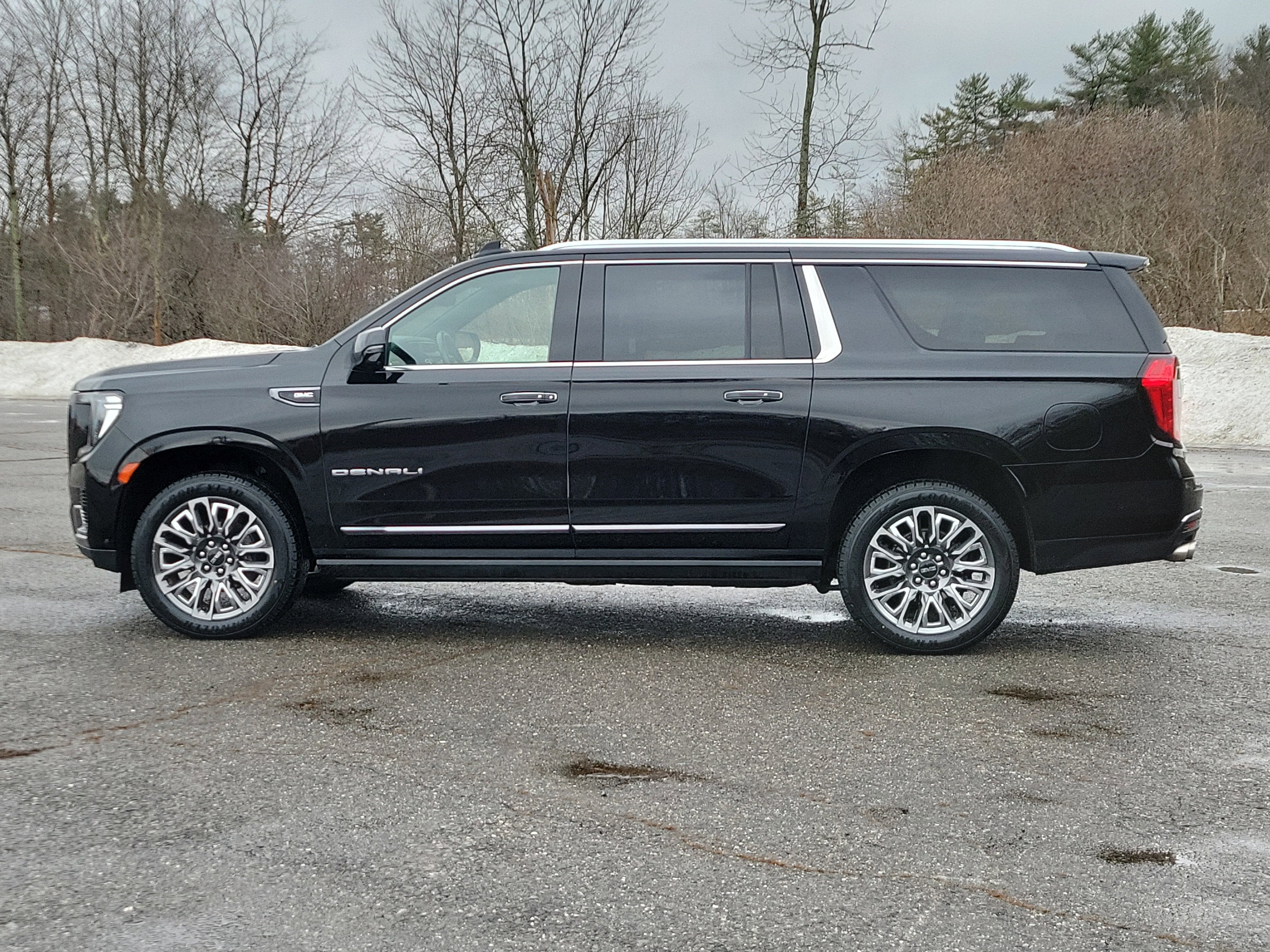 2023 GMC Yukon XL Denali Ultimate