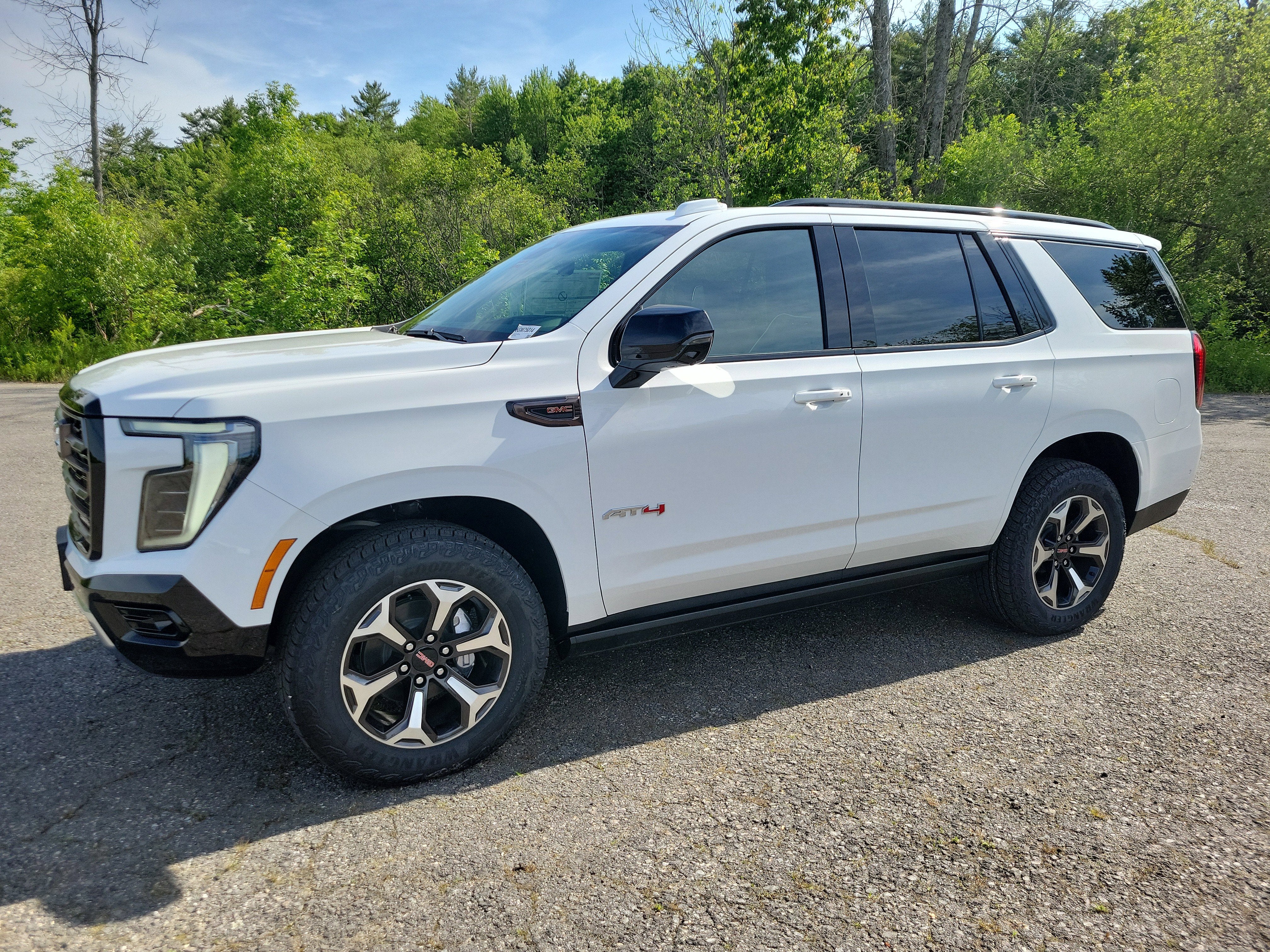 2026 GMC Yukon 4WD AT4 Ultimate's photo
