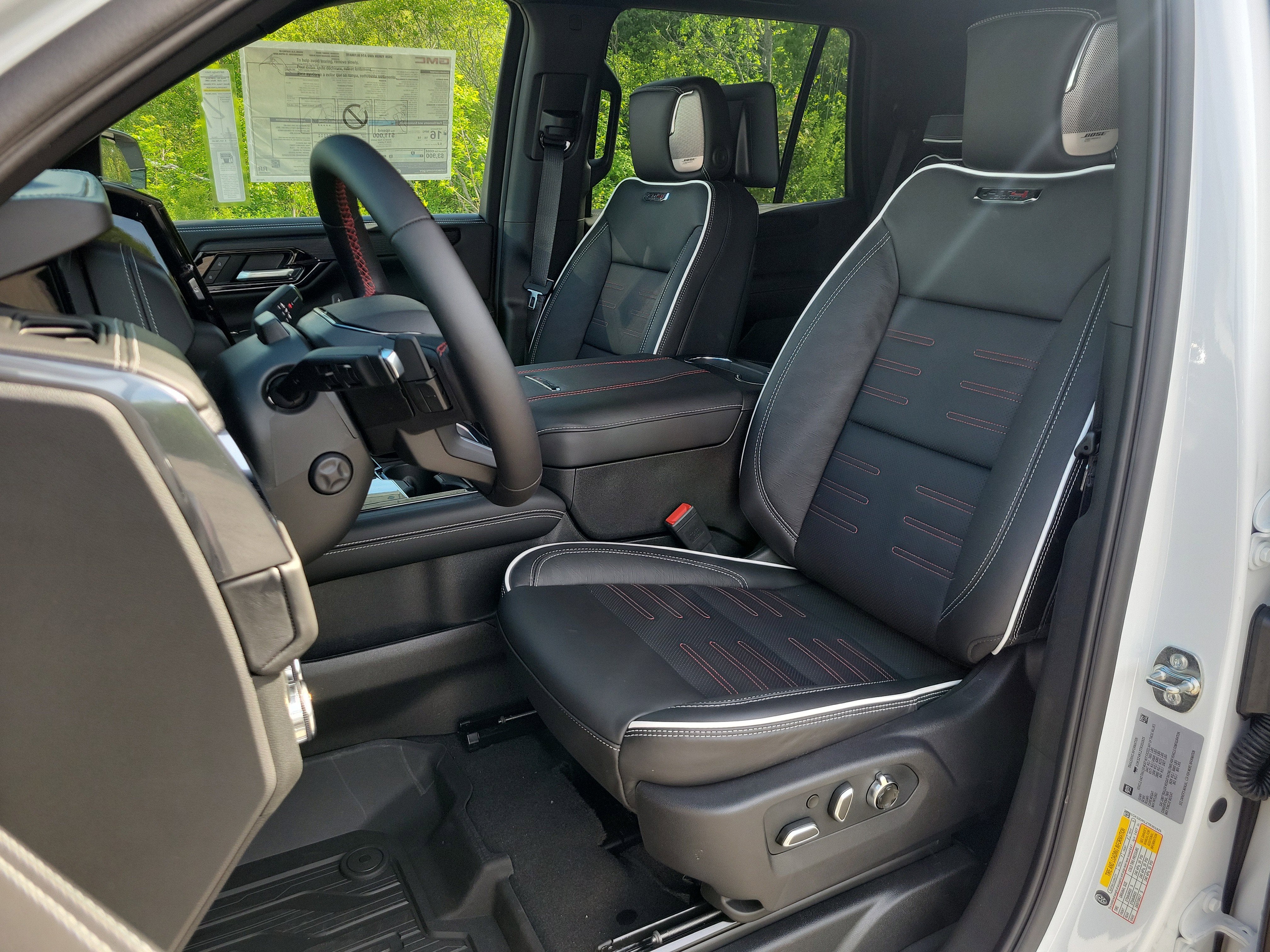 2026 GMC Yukon AT4 Ultimate
