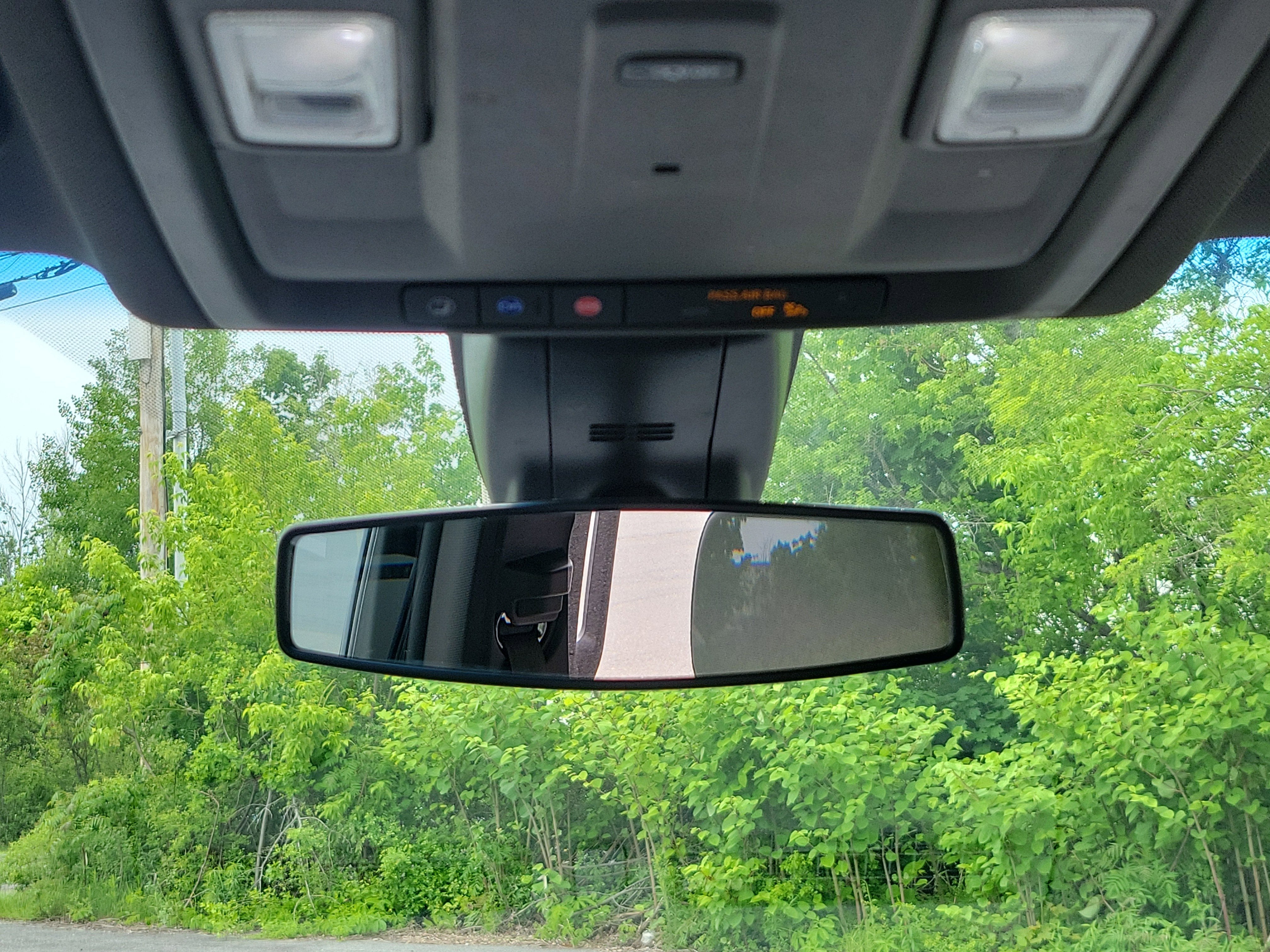 2022 Chevrolet Suburban LS