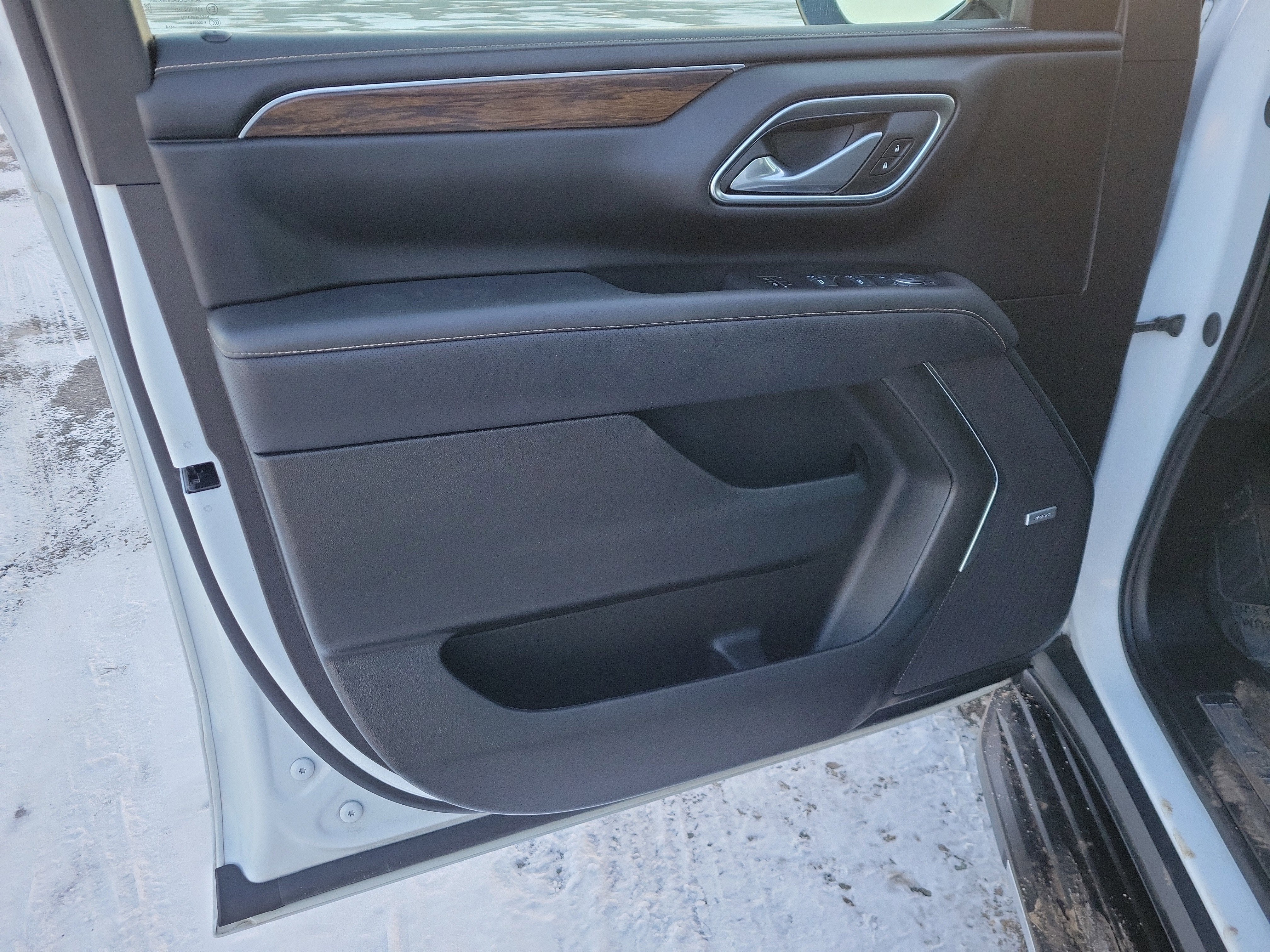 2024 Chevrolet Suburban Premier