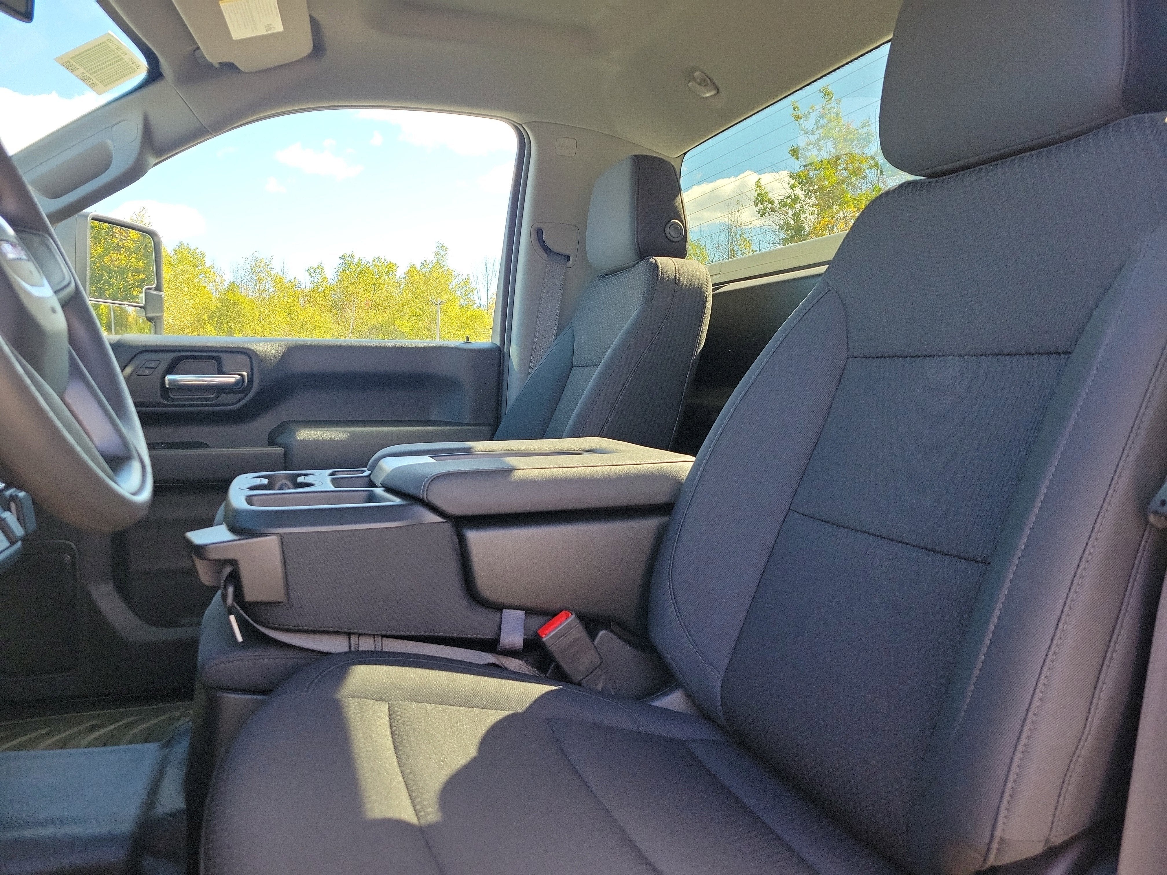 2025 GMC Sierra 3500 HD Pro