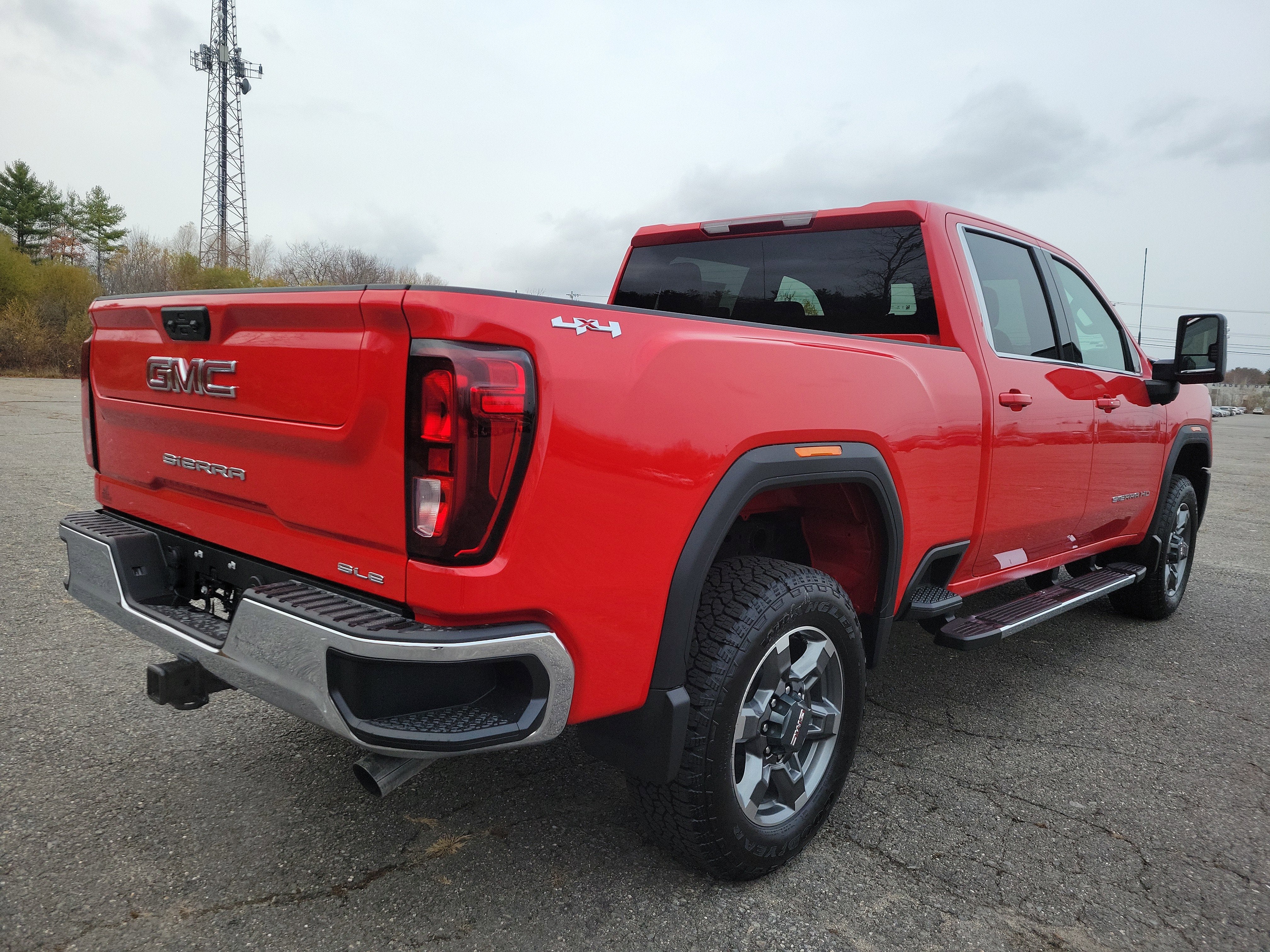 2026 GMC Sierra 2500 HD SLE