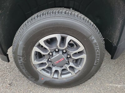 2026 GMC Sierra 3500 HD SLE