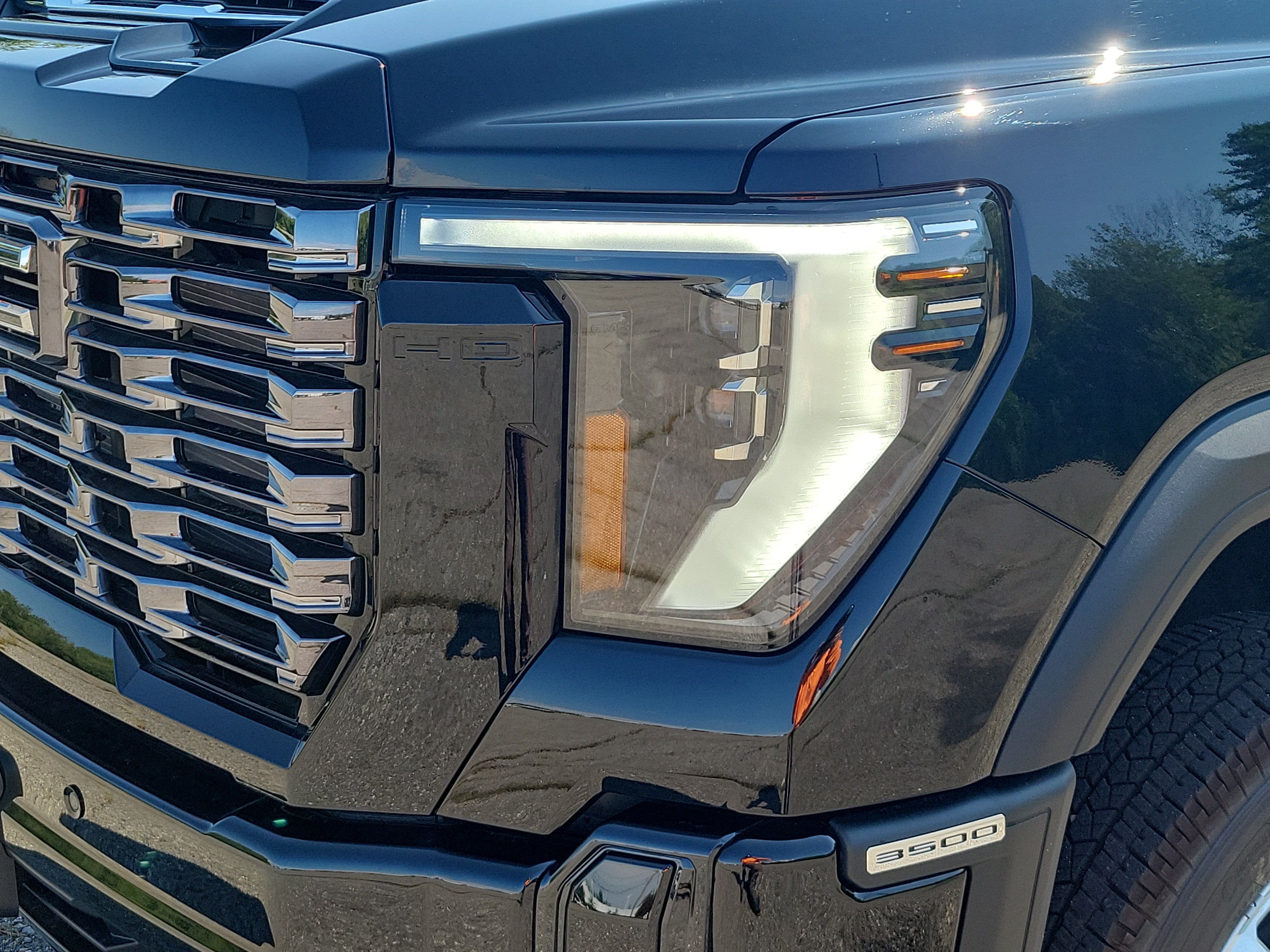 2026 GMC Sierra 3500 HD Denali Ultimate DRW