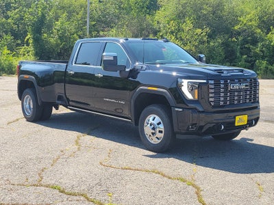 2026 GMC Sierra 3500 HD Denali Ultimate DRW