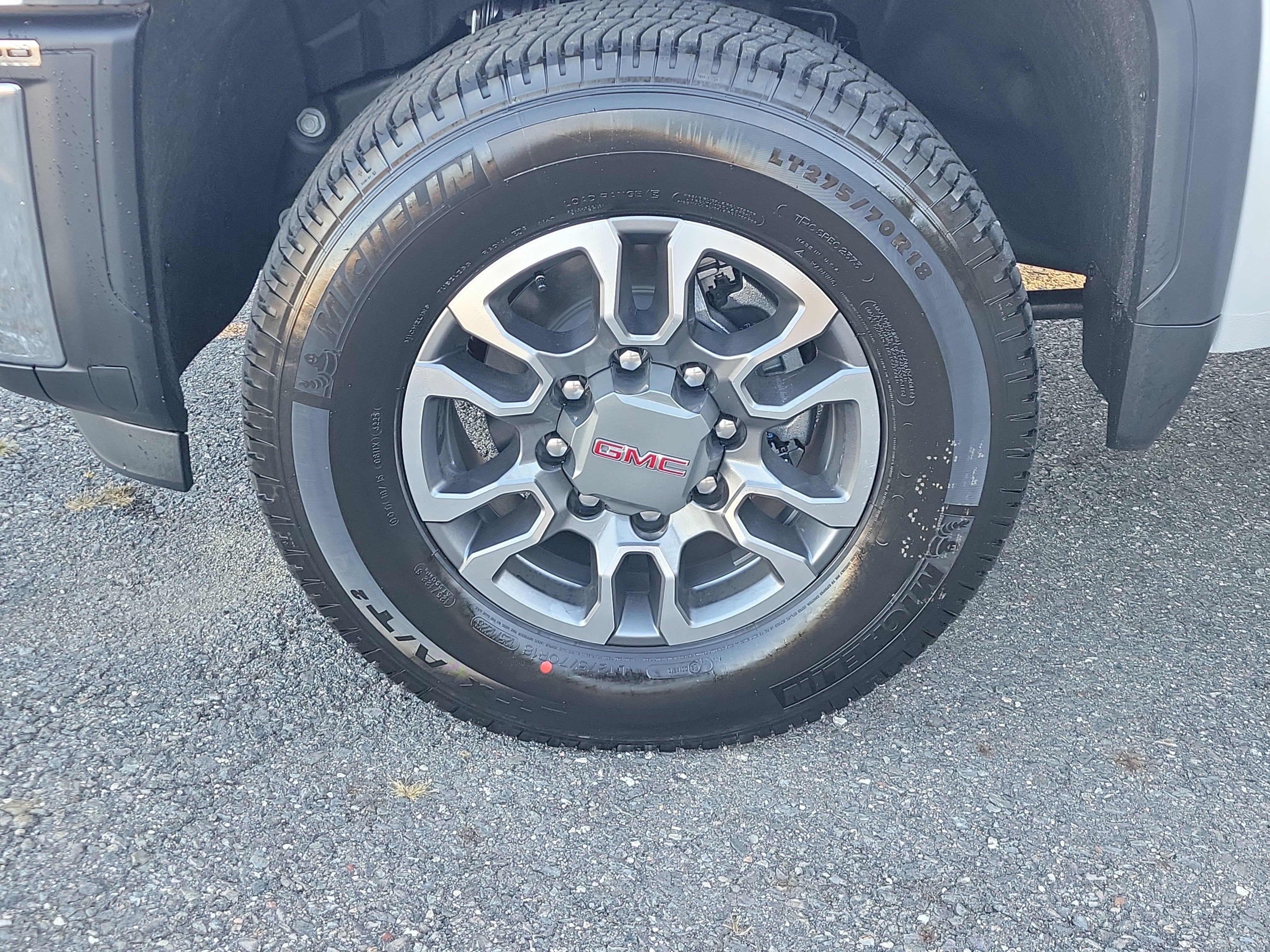 2026 GMC Sierra 2500 HD SLE