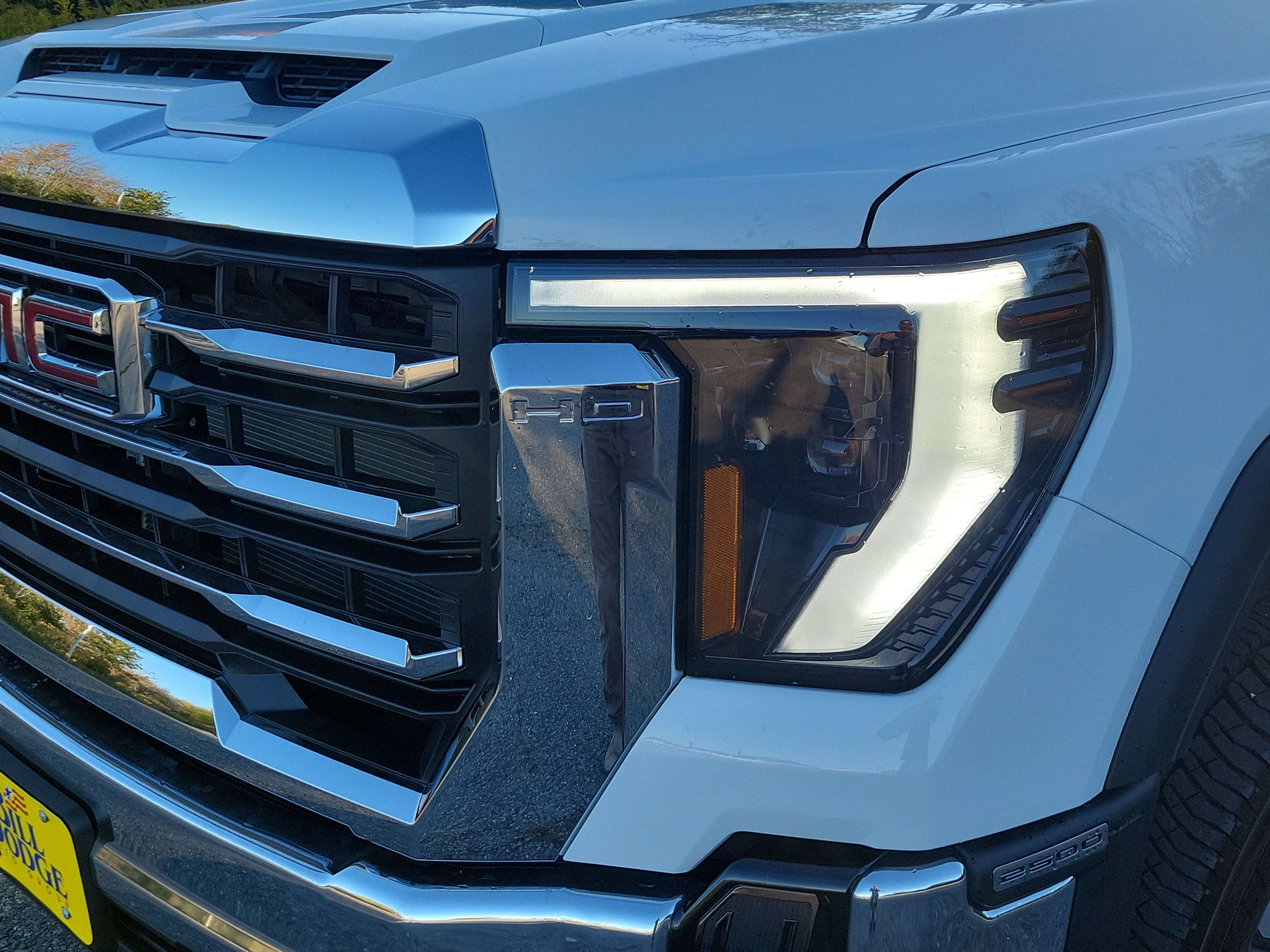 2026 GMC Sierra 2500 HD SLE