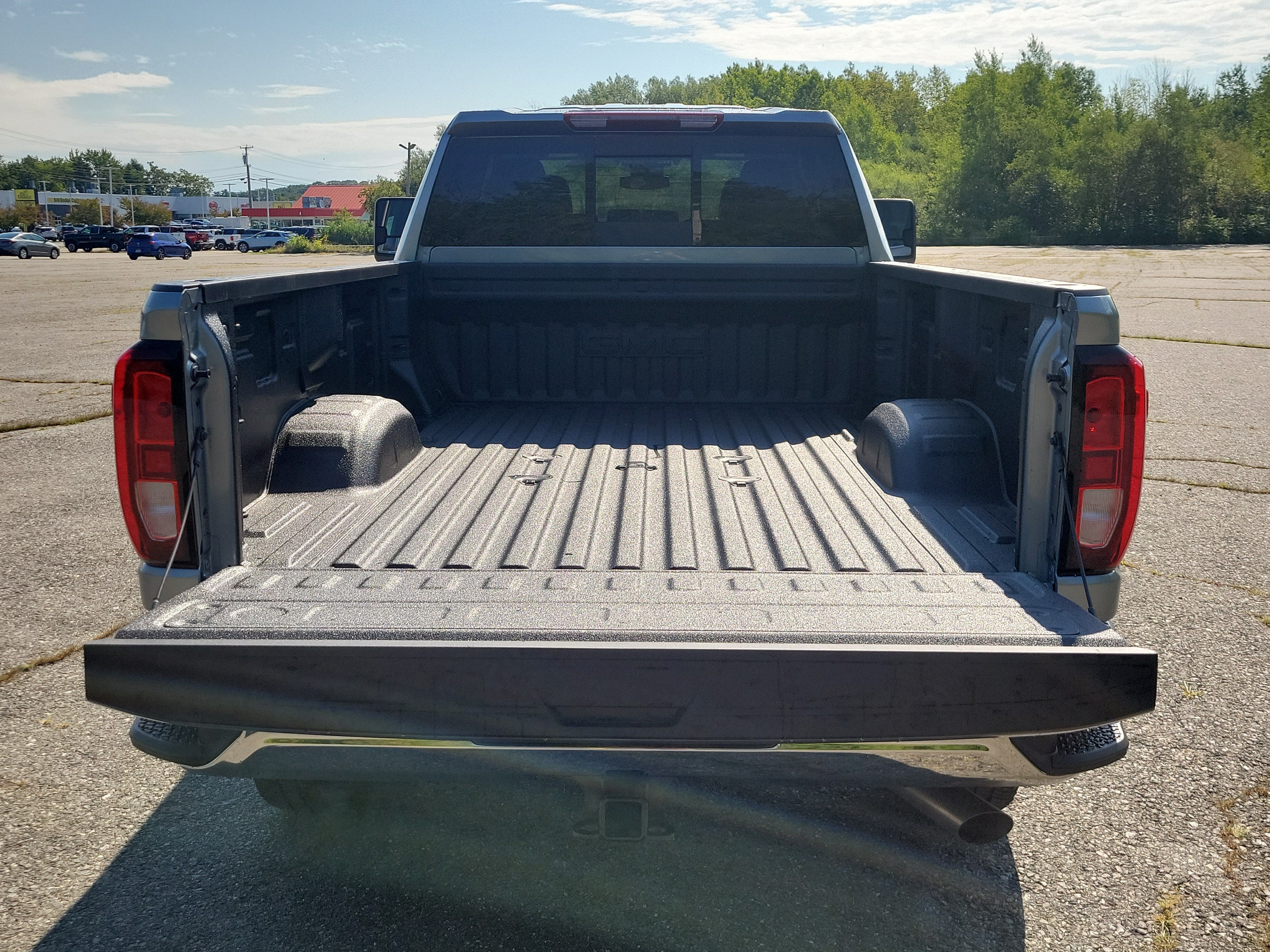 2026 GMC Sierra 3500 HD SLE
