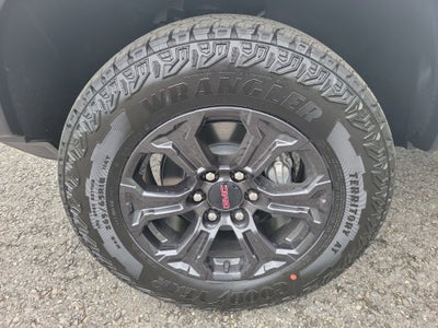 2025 GMC Canyon Elevation