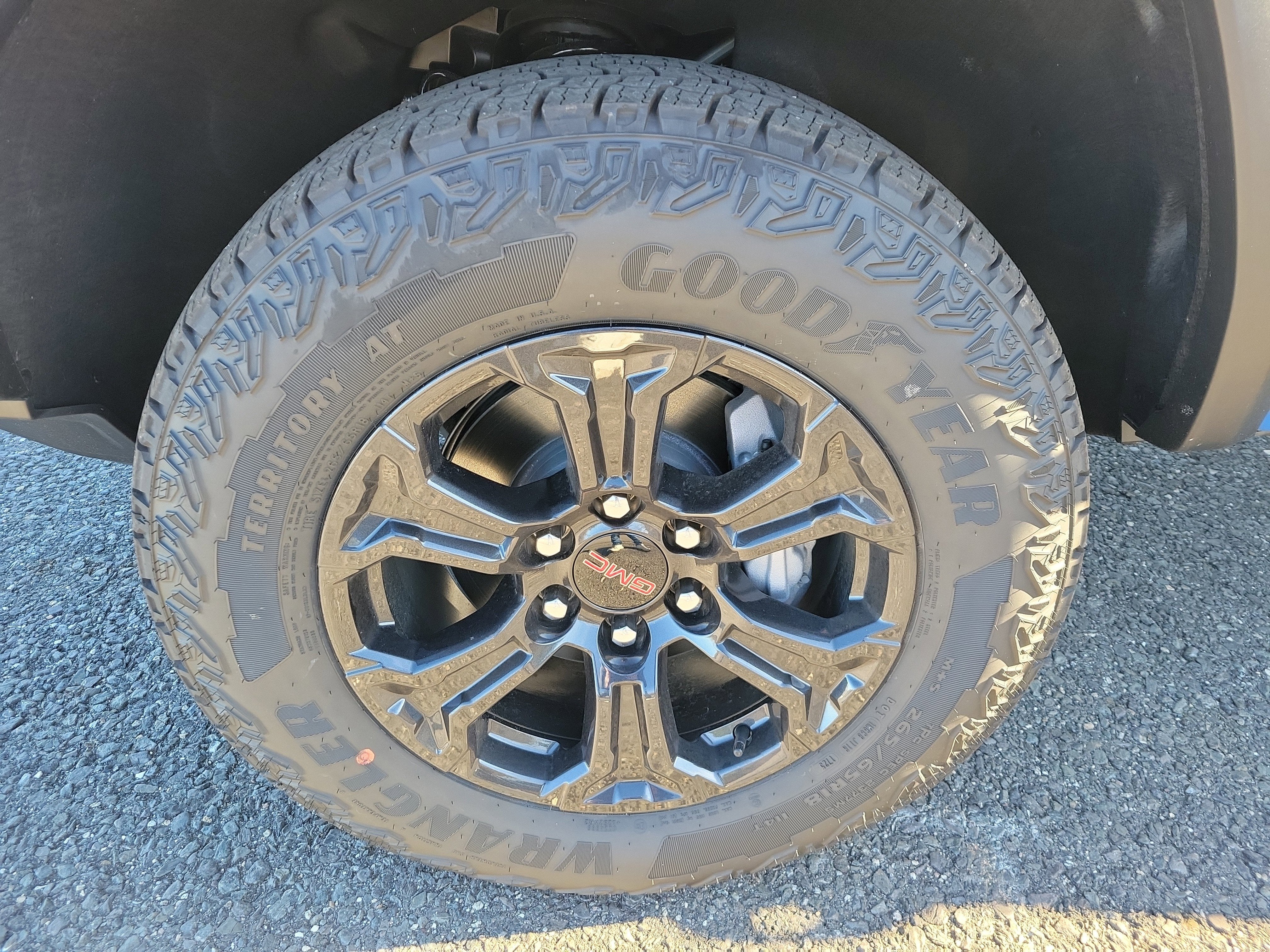 2025 GMC Canyon Elevation