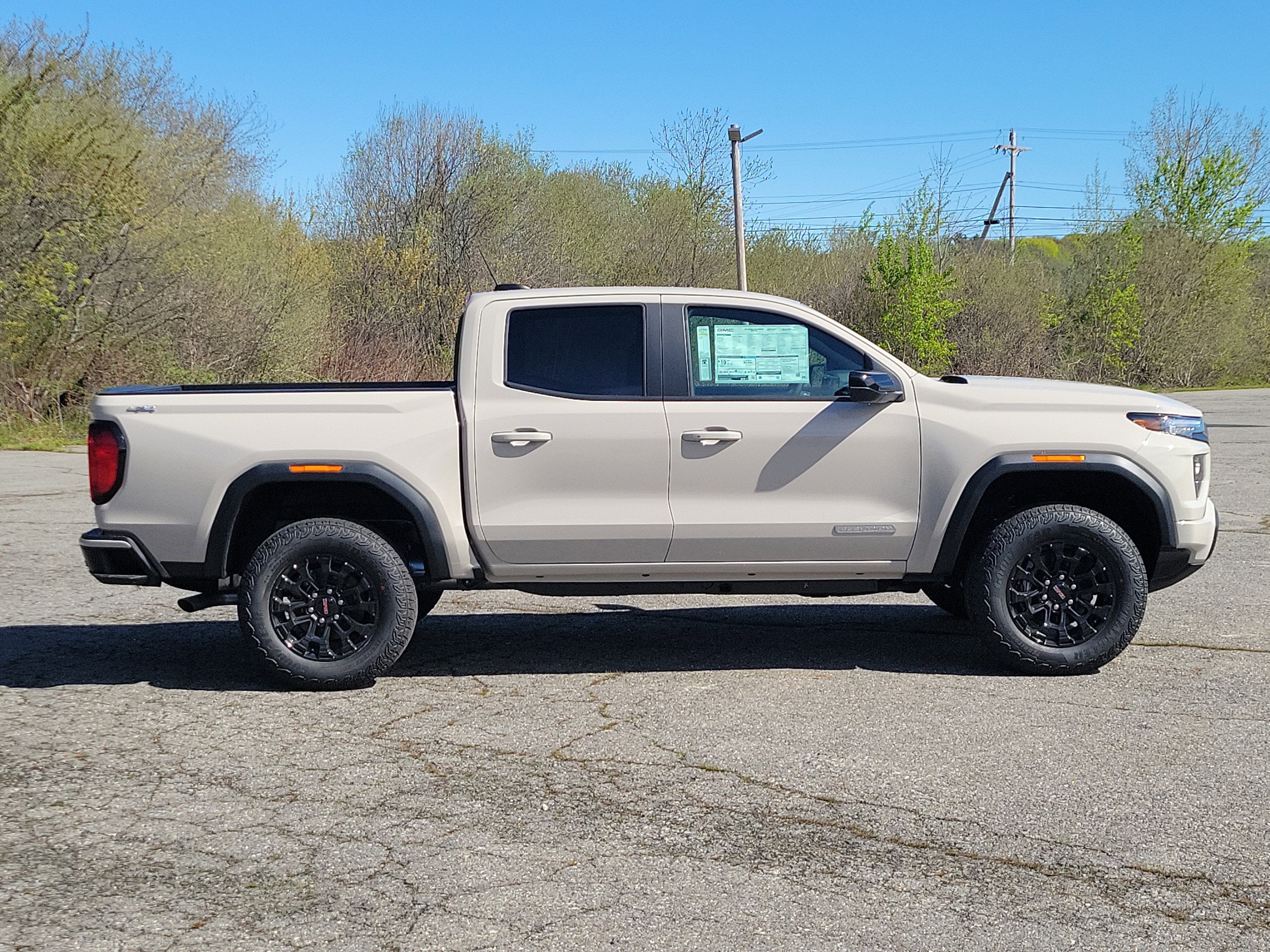 2026 GMC Canyon Elevation