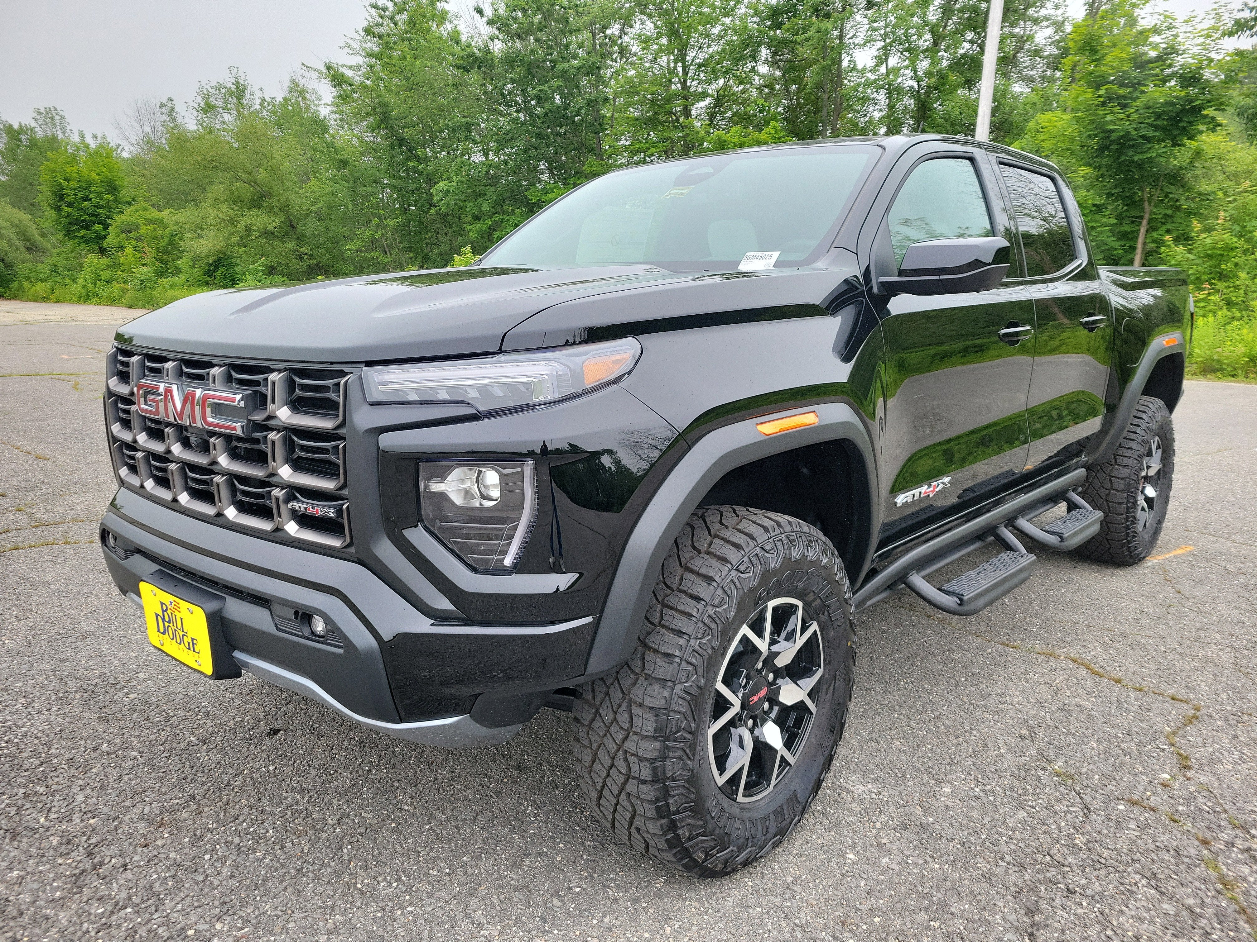2025 GMC Canyon AT4