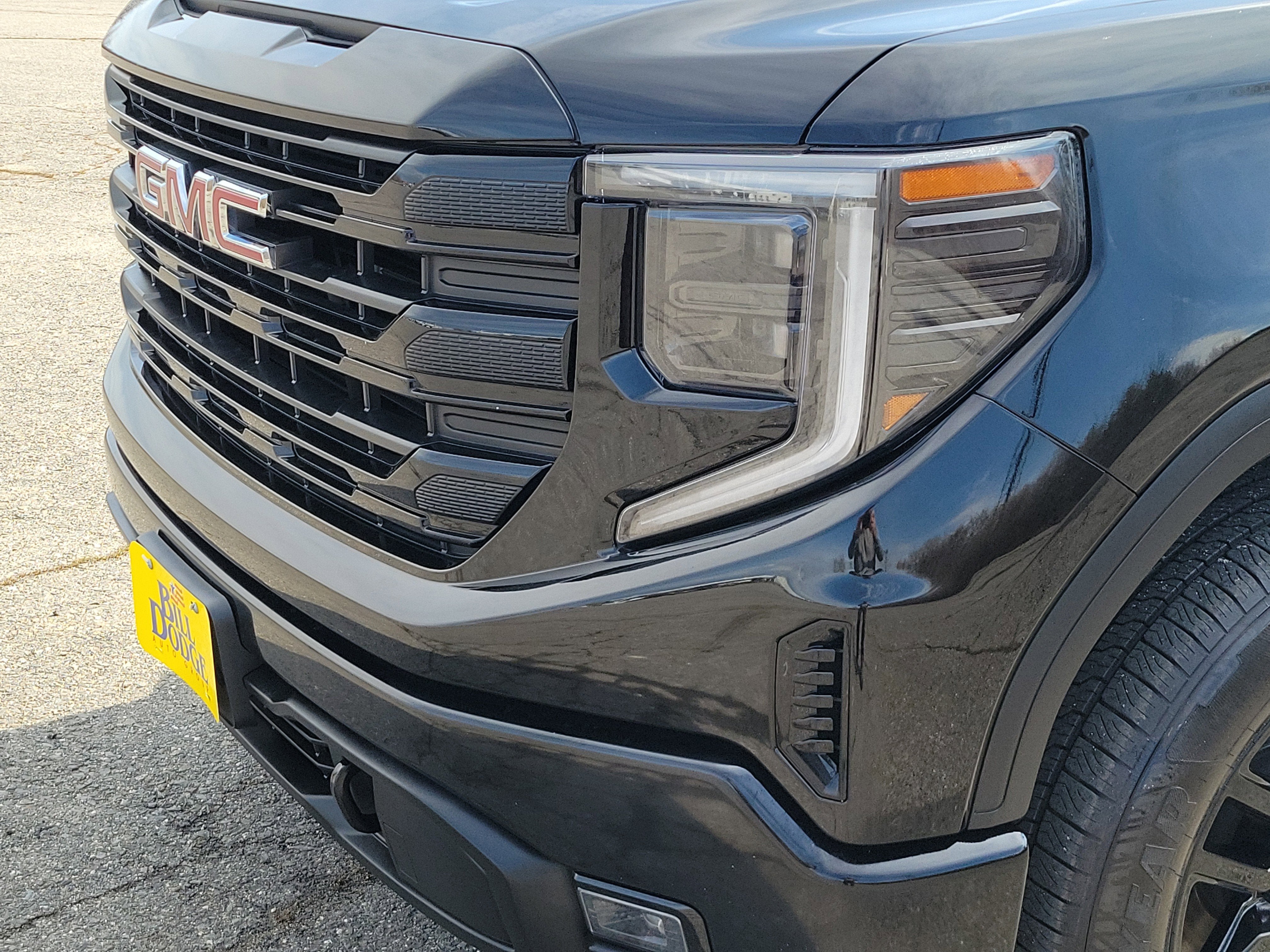 2023 GMC Sierra 1500 Elevation