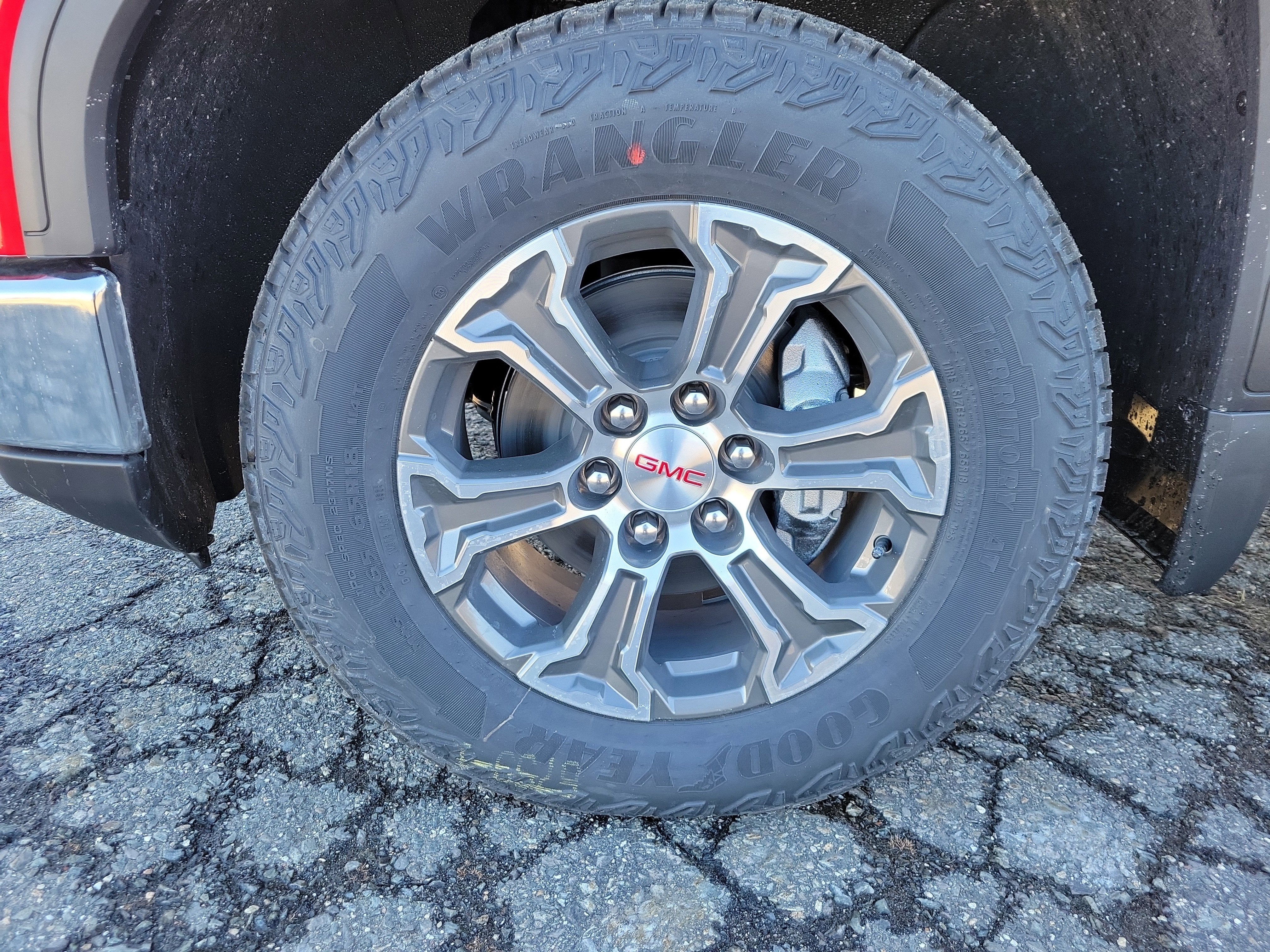 2026 GMC Sierra 1500 SLE