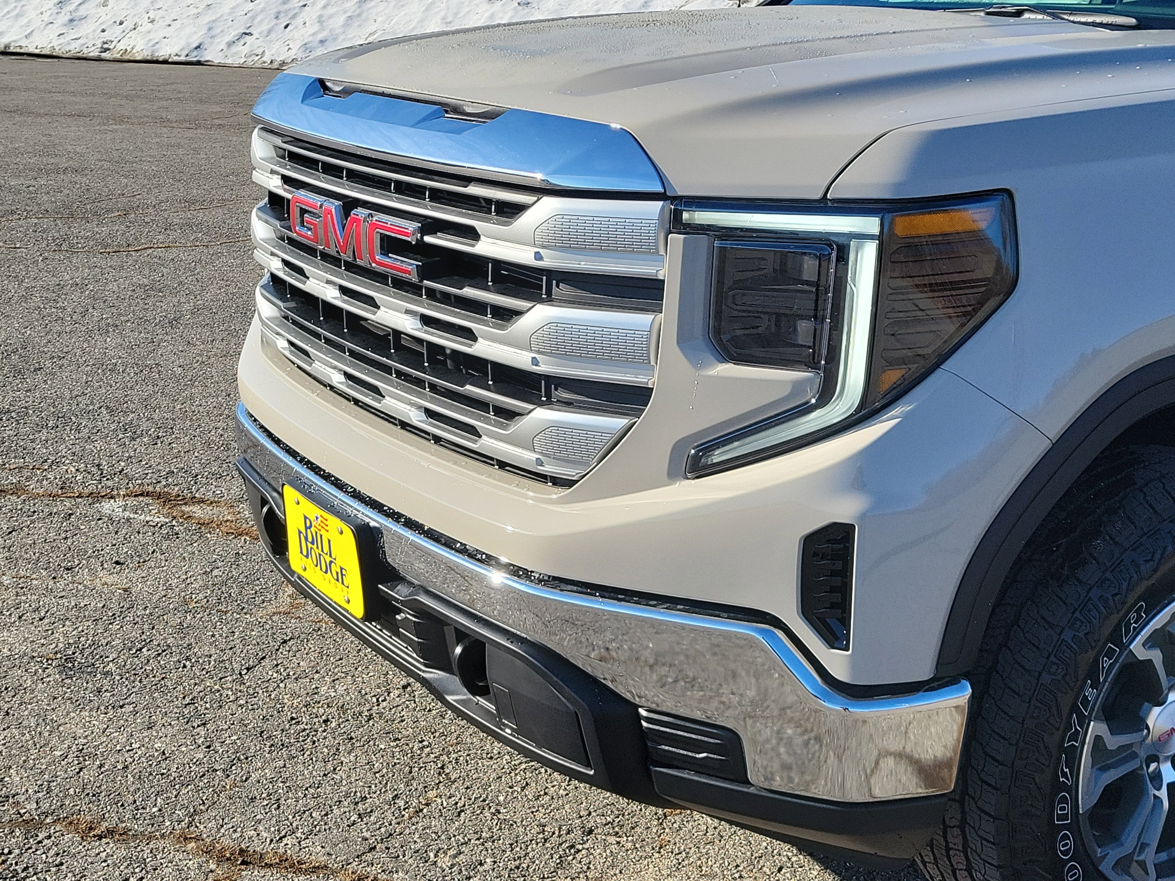 2026 GMC Sierra 1500 SLE