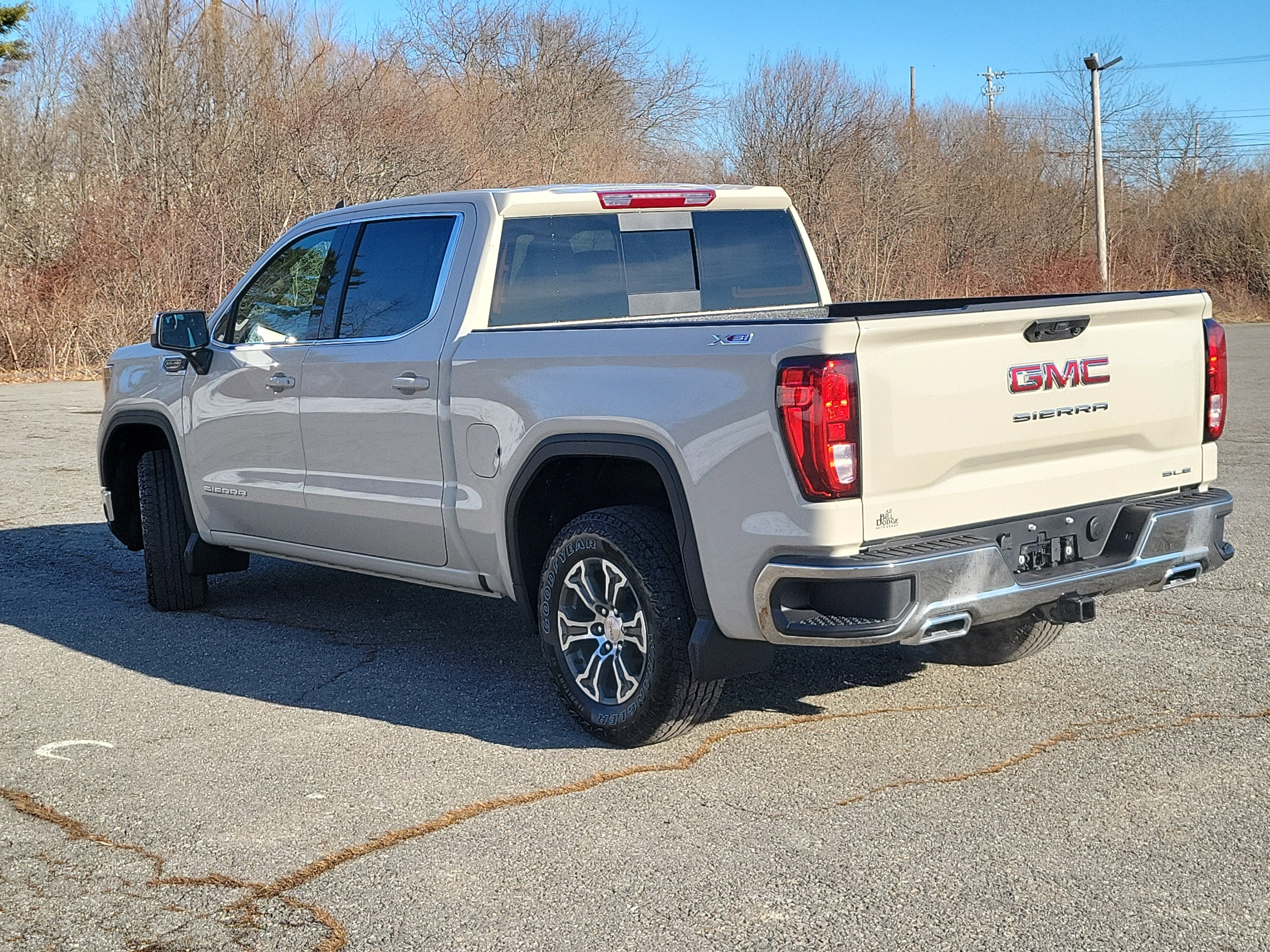 2026 GMC Sierra 1500 SLE