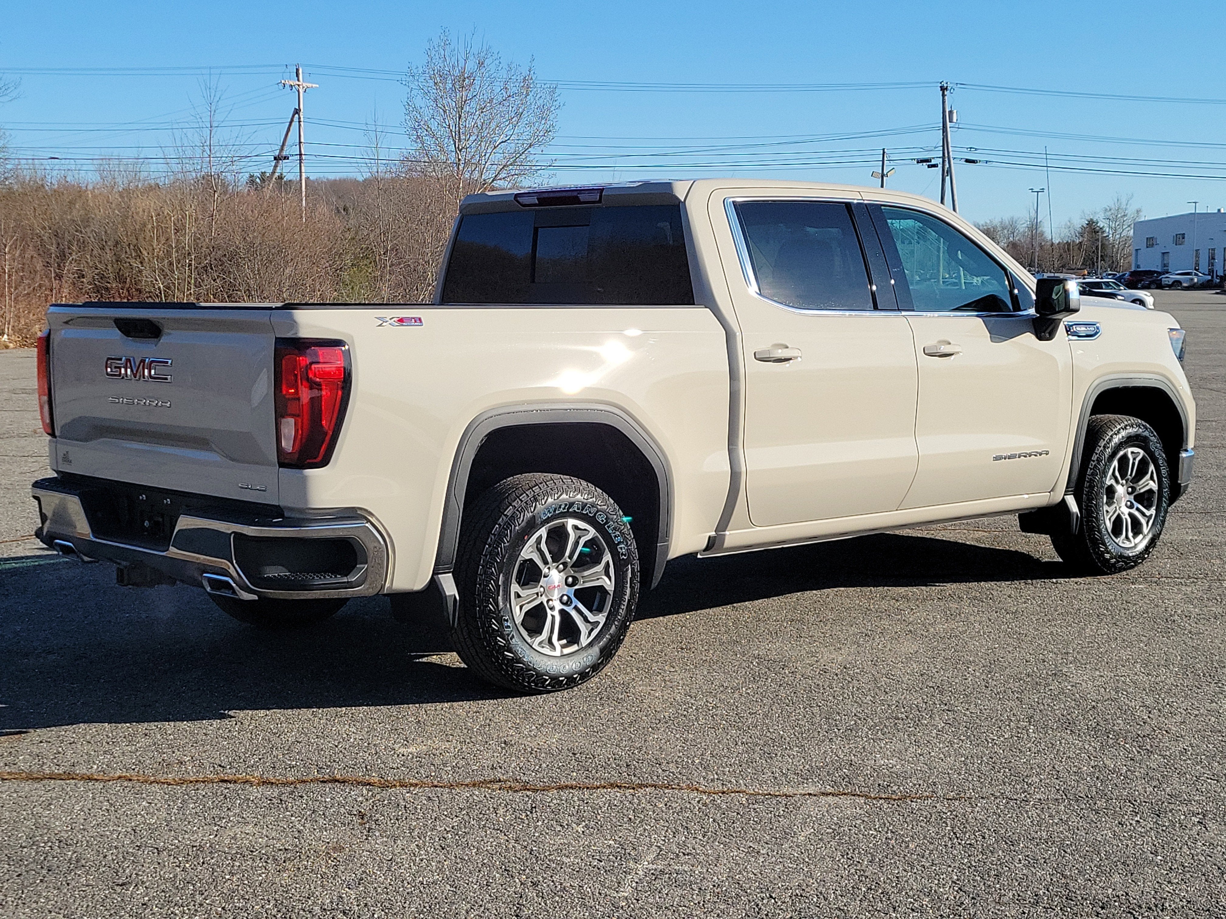 2026 GMC Sierra 1500 SLE