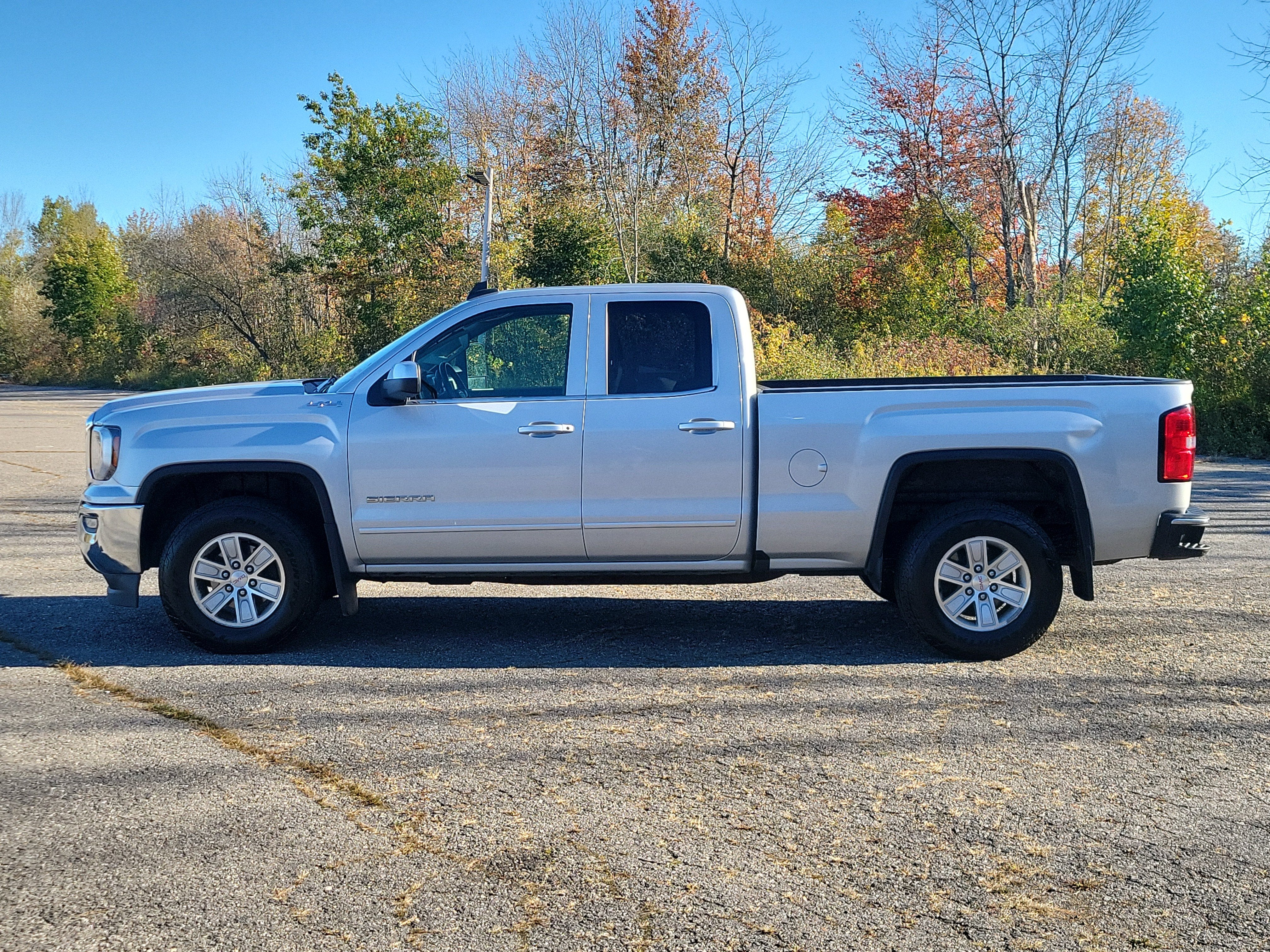 2017 GMC Sierra 1500 SLE