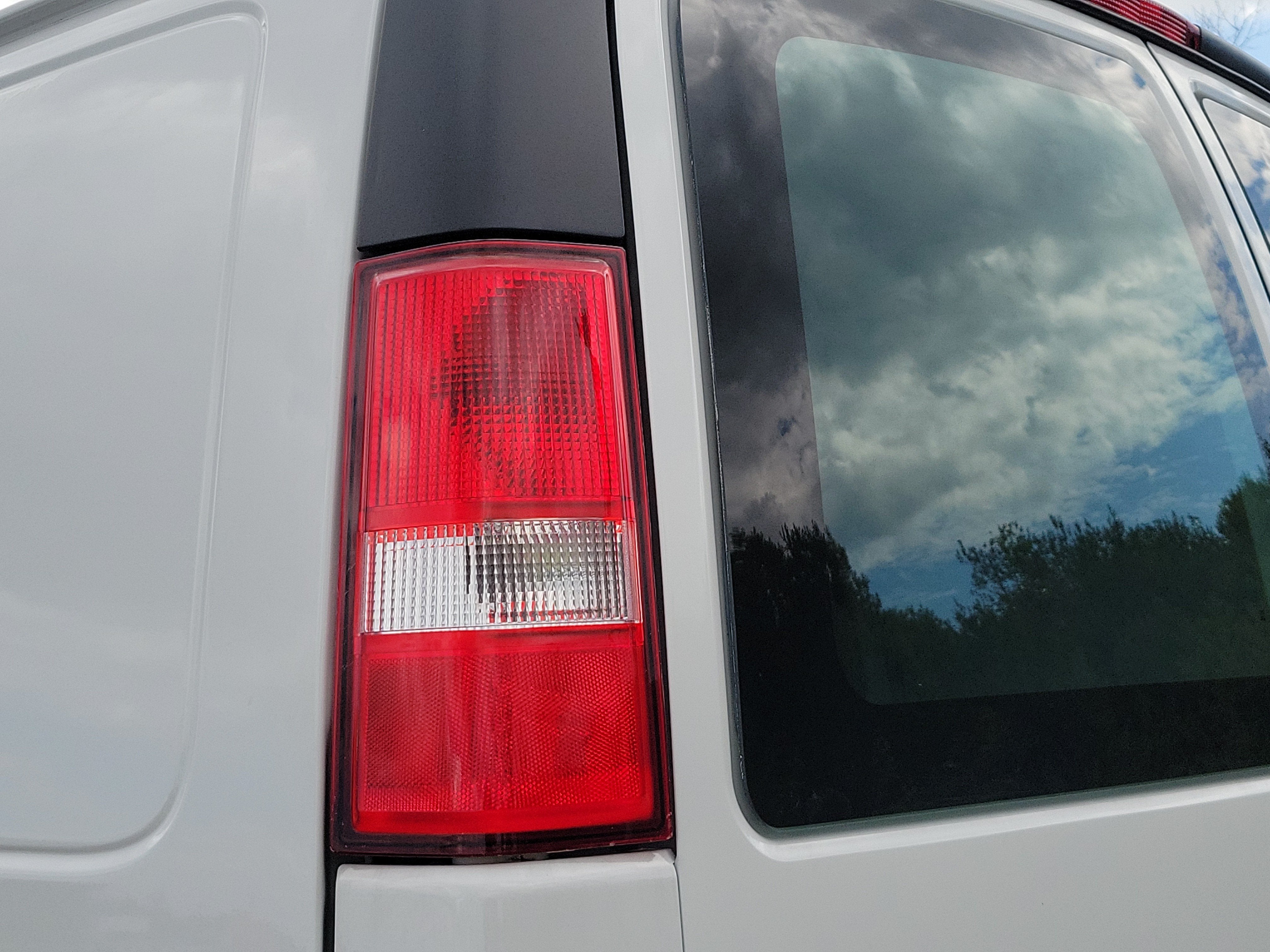 2025 GMC Savana Cargo Work Van
