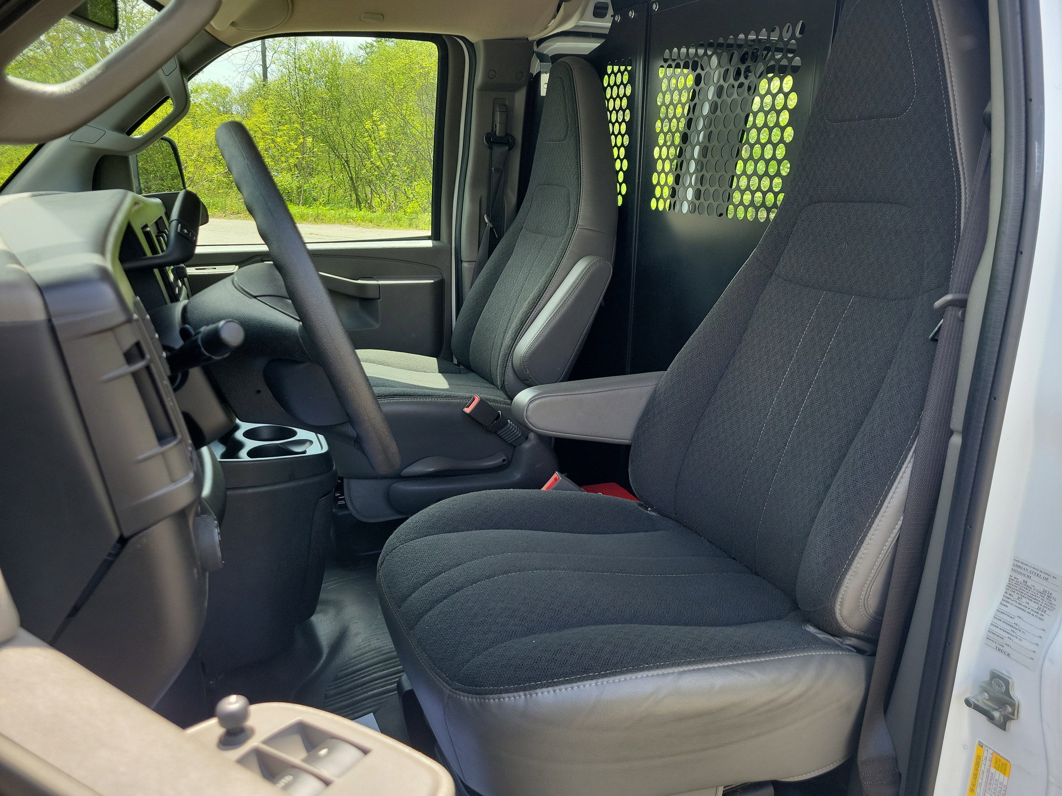 2024 GMC Savana Cargo 2500 Work Van