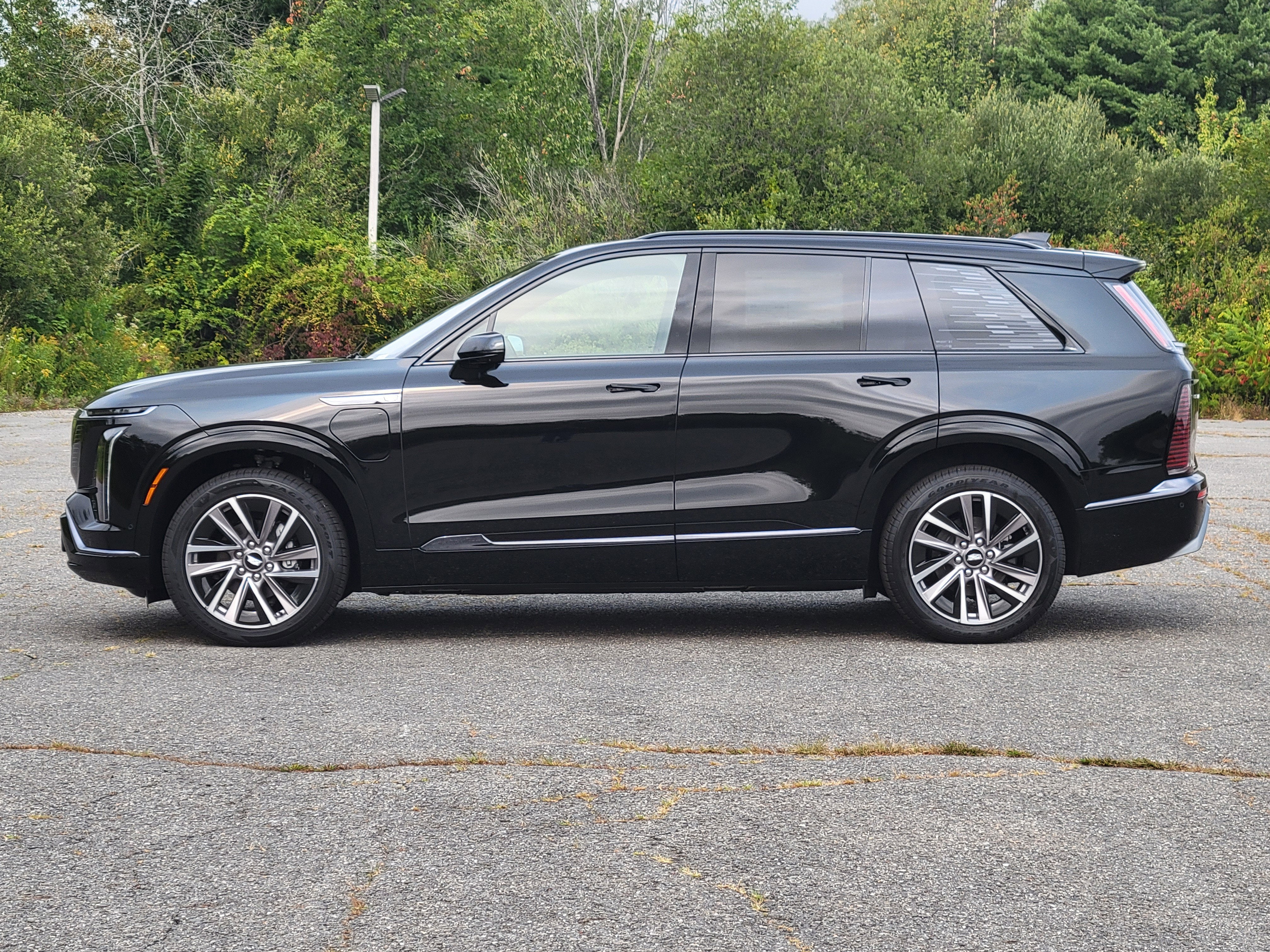 2026 Cadillac VISTIQ Sport