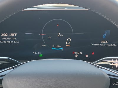 2025 Cadillac LYRIQ Luxury 1