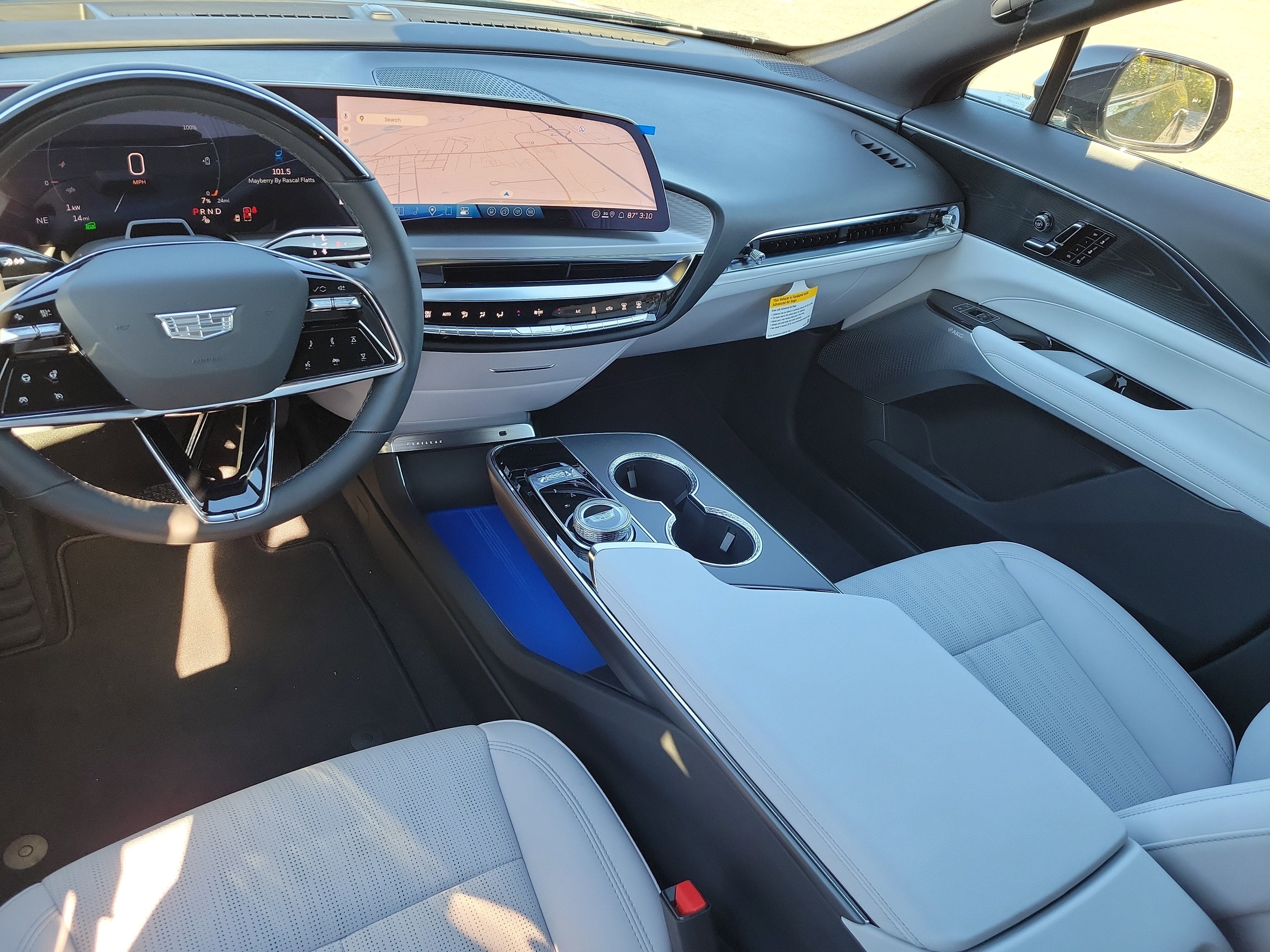 2026 Cadillac LYRIQ Premium Luxury