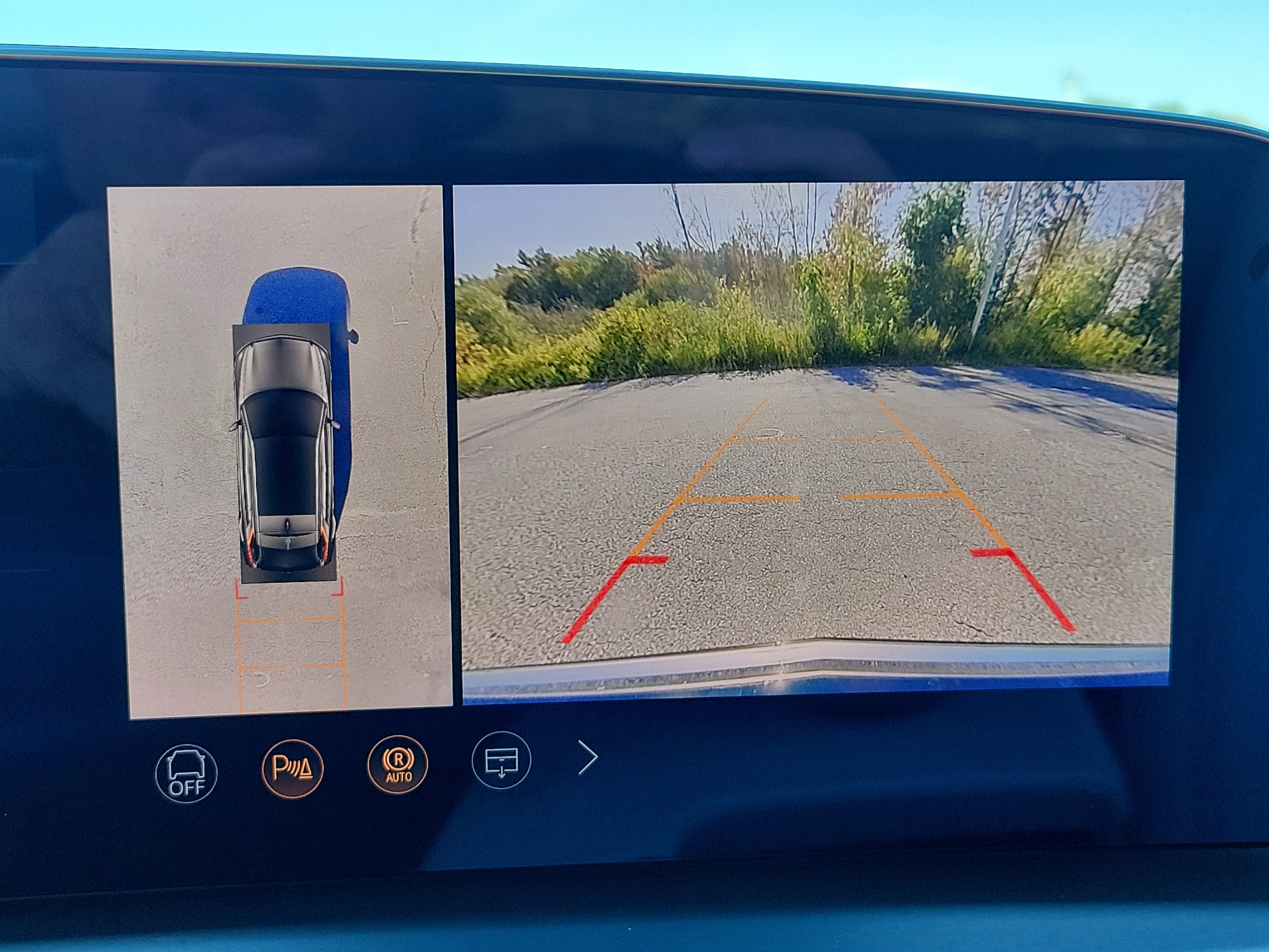 2026 Cadillac LYRIQ Premium Luxury