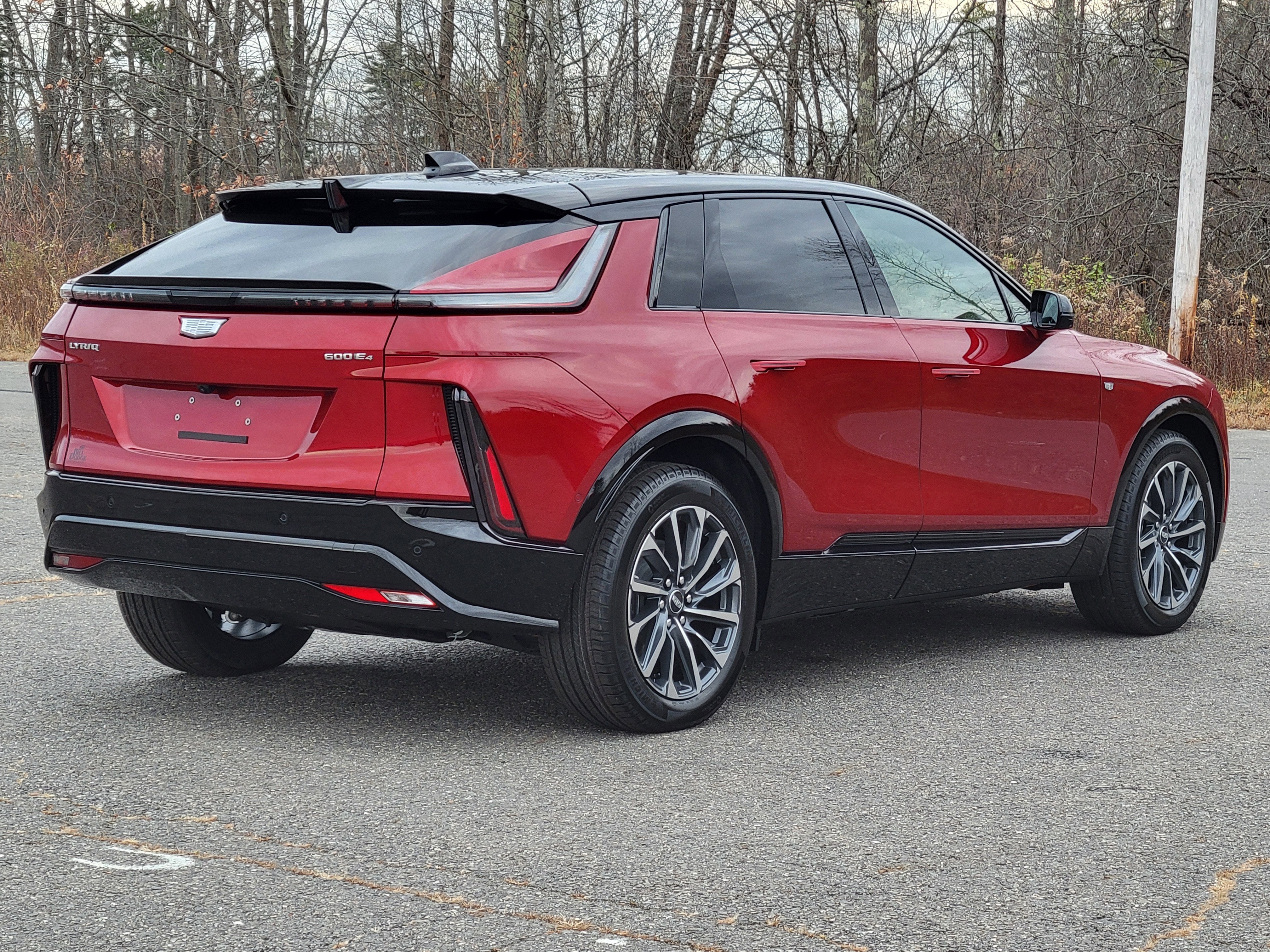 2026 Cadillac LYRIQ Sport