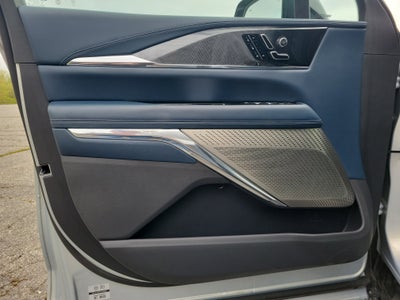 2025 Cadillac ESCALADE IQ Luxury 2