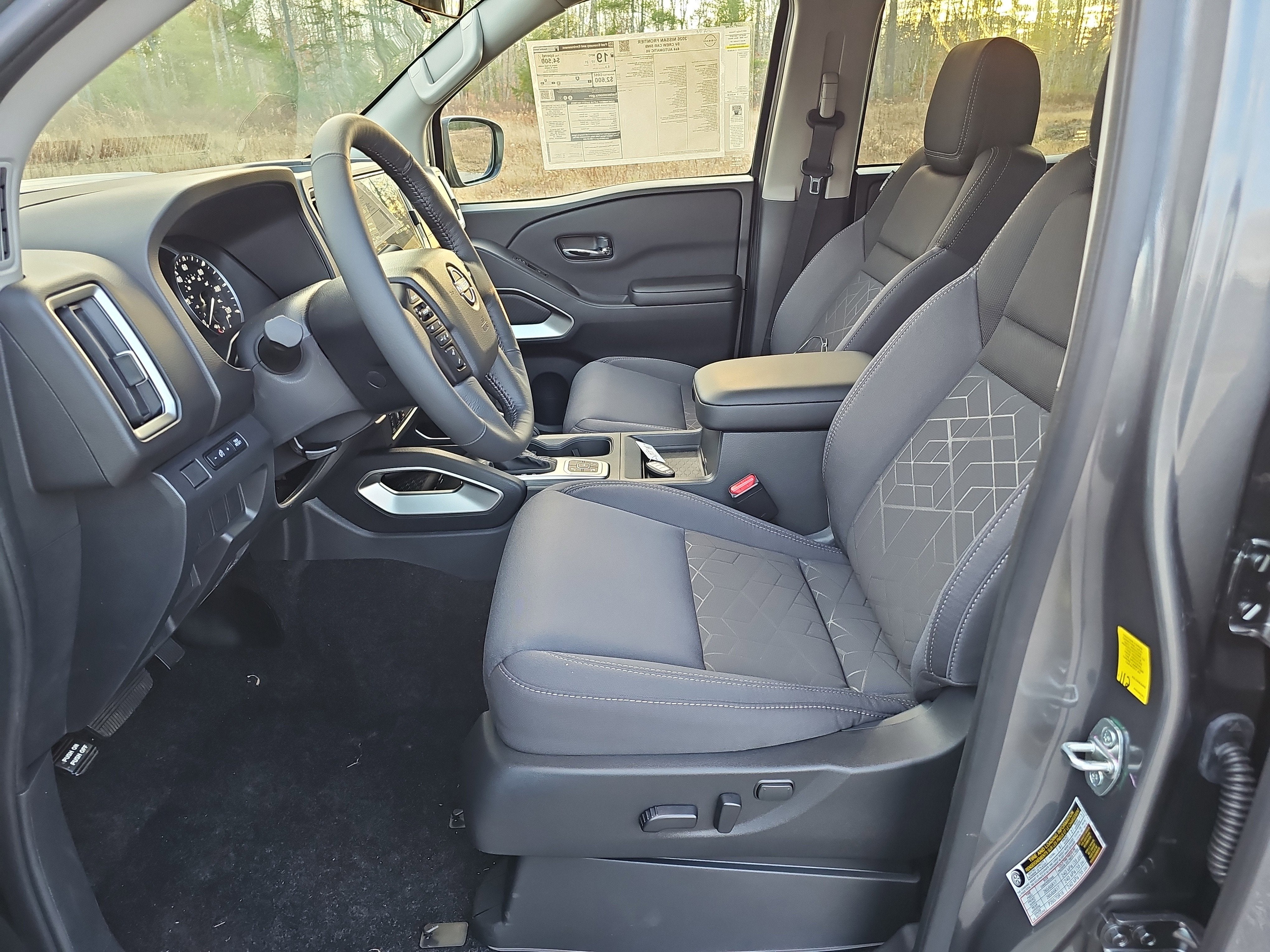 2026 Nissan Frontier Crew Cab SV 4x4