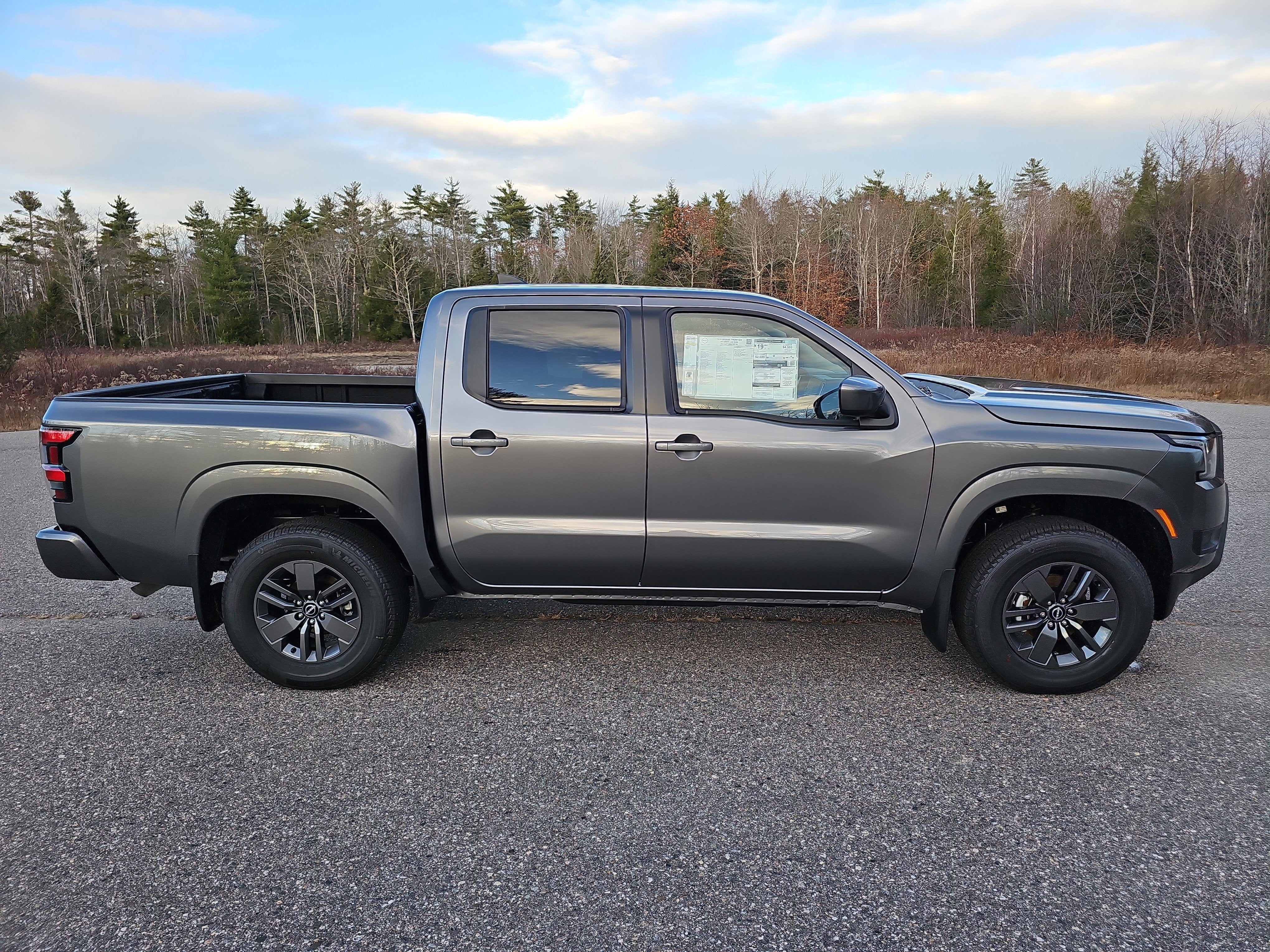 2026 Nissan Frontier Crew Cab SV 4x4