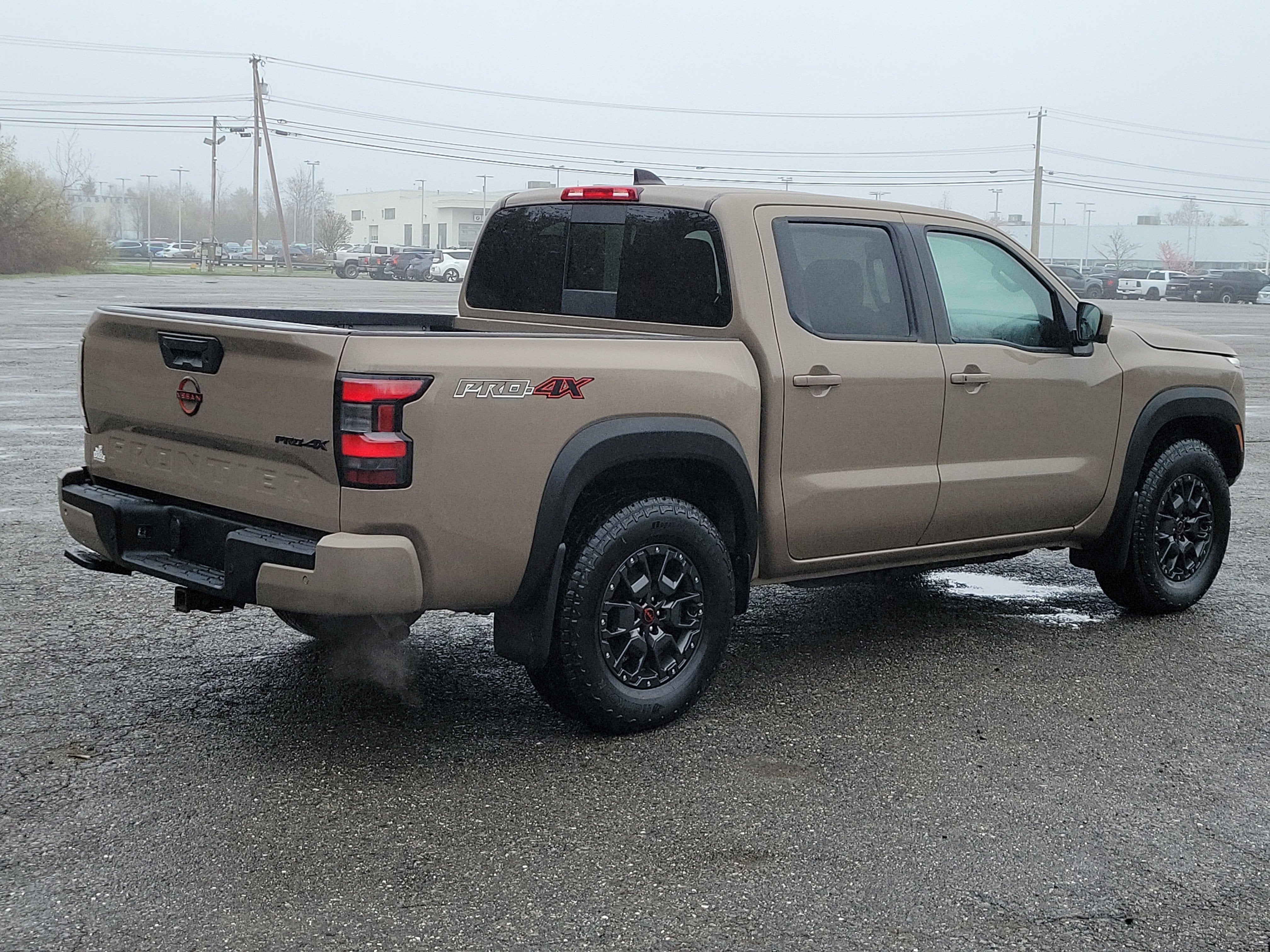 2023 Nissan Frontier Crew Cab PRO-4X 4x4