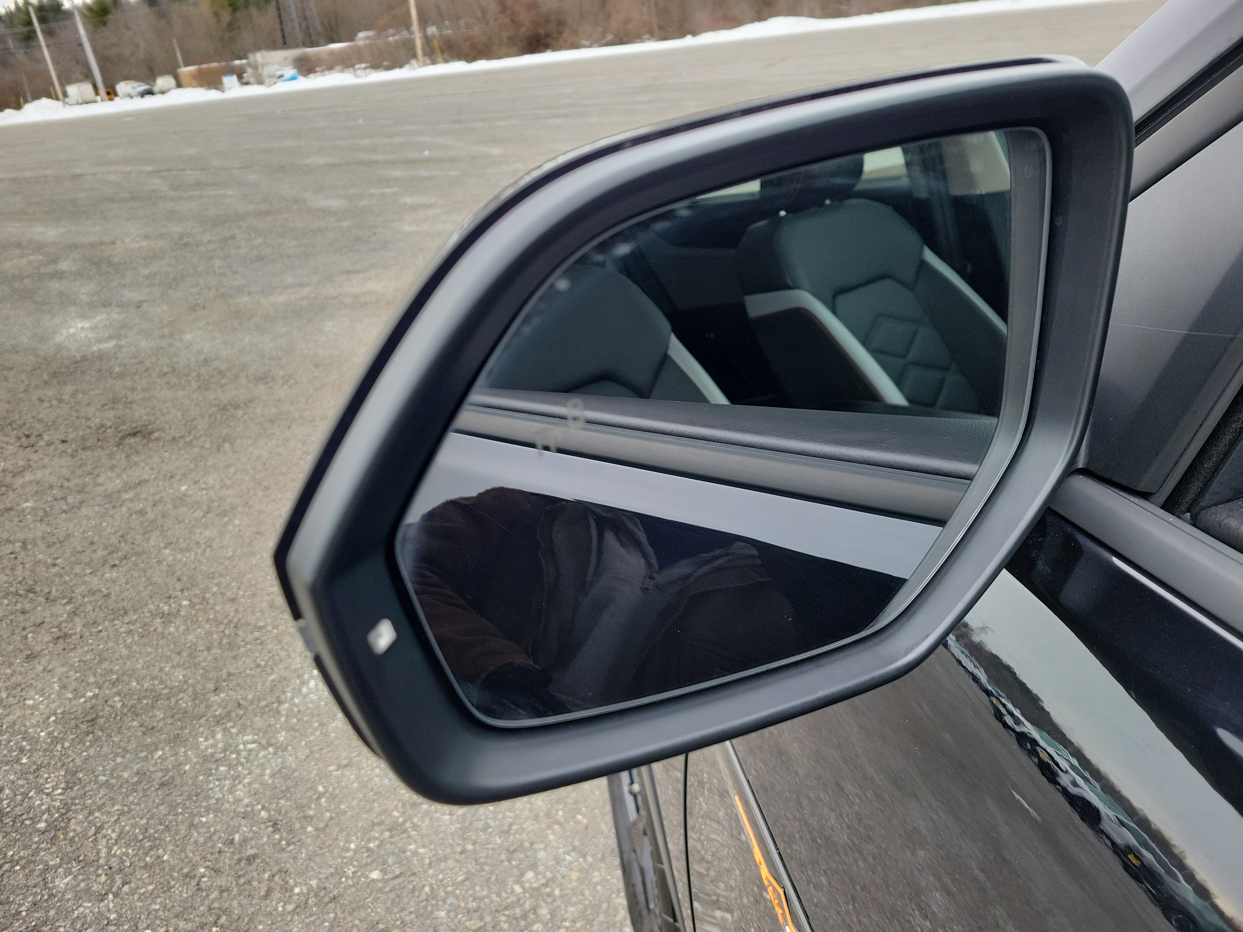 2024 Volkswagen Atlas 2.0T Peak Edition SEL