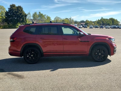 2022 Volkswagen Atlas 3.6L V6 SEL R-Line Black
