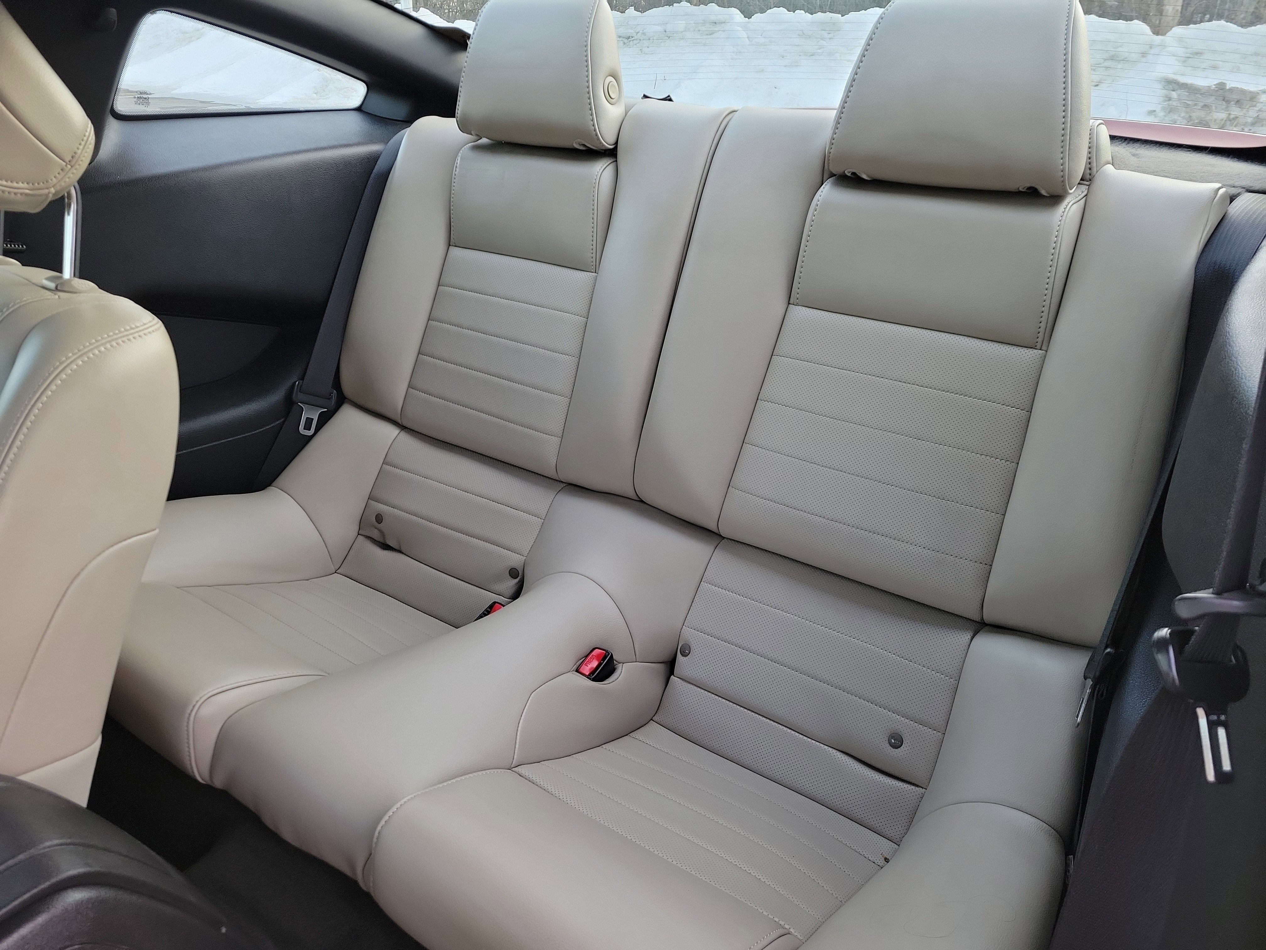 2014 Ford Mustang V6 Premium