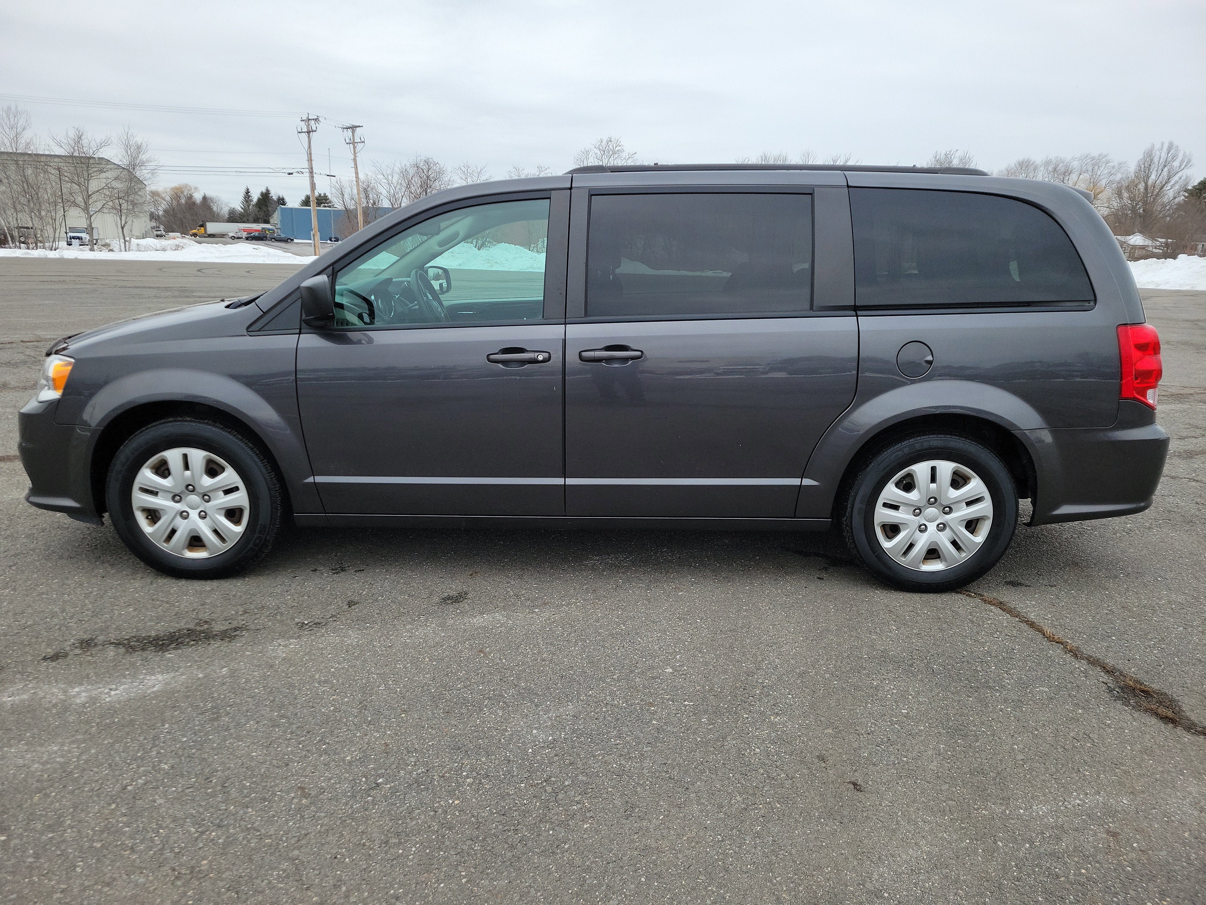 Used 2018 Dodge Grand Caravan SE with VIN 2C4RDGBG6JR168876 for sale in Westbrook, ME