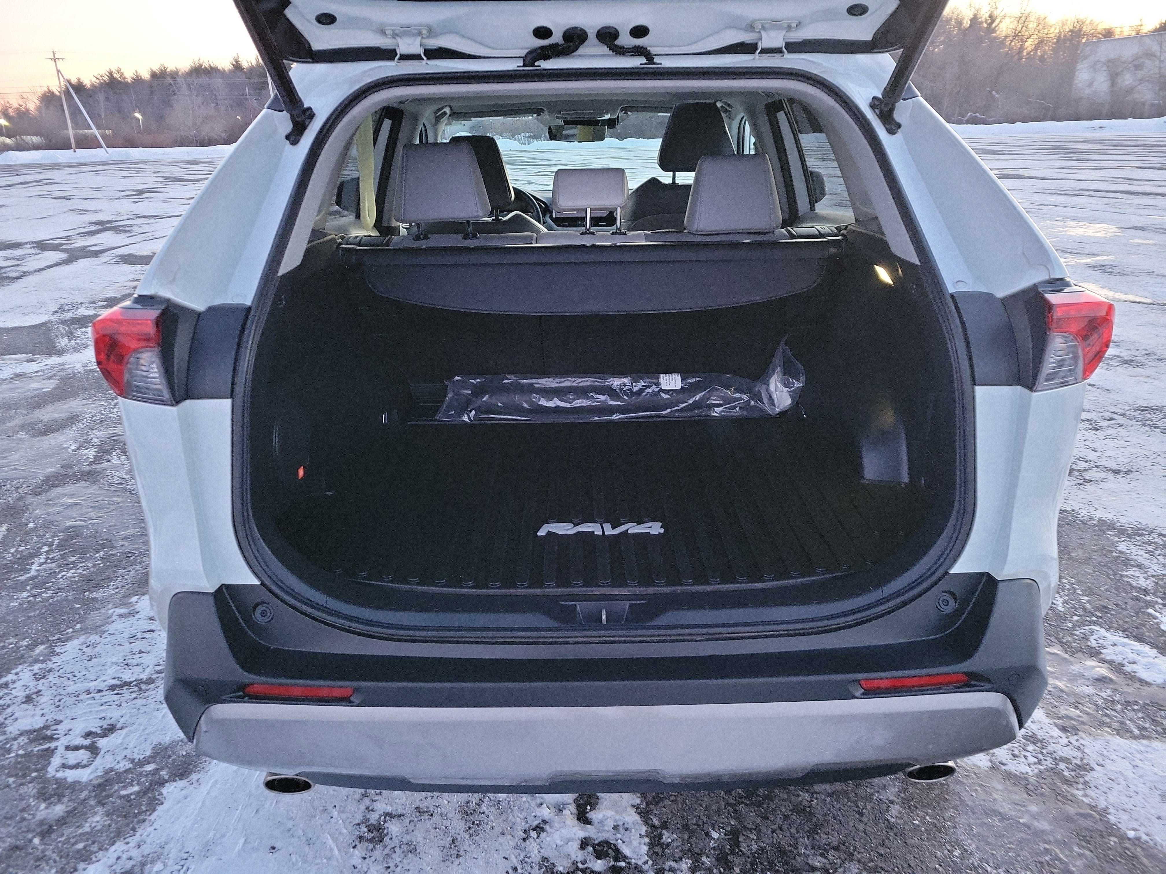 2022 Toyota RAV4 Limited