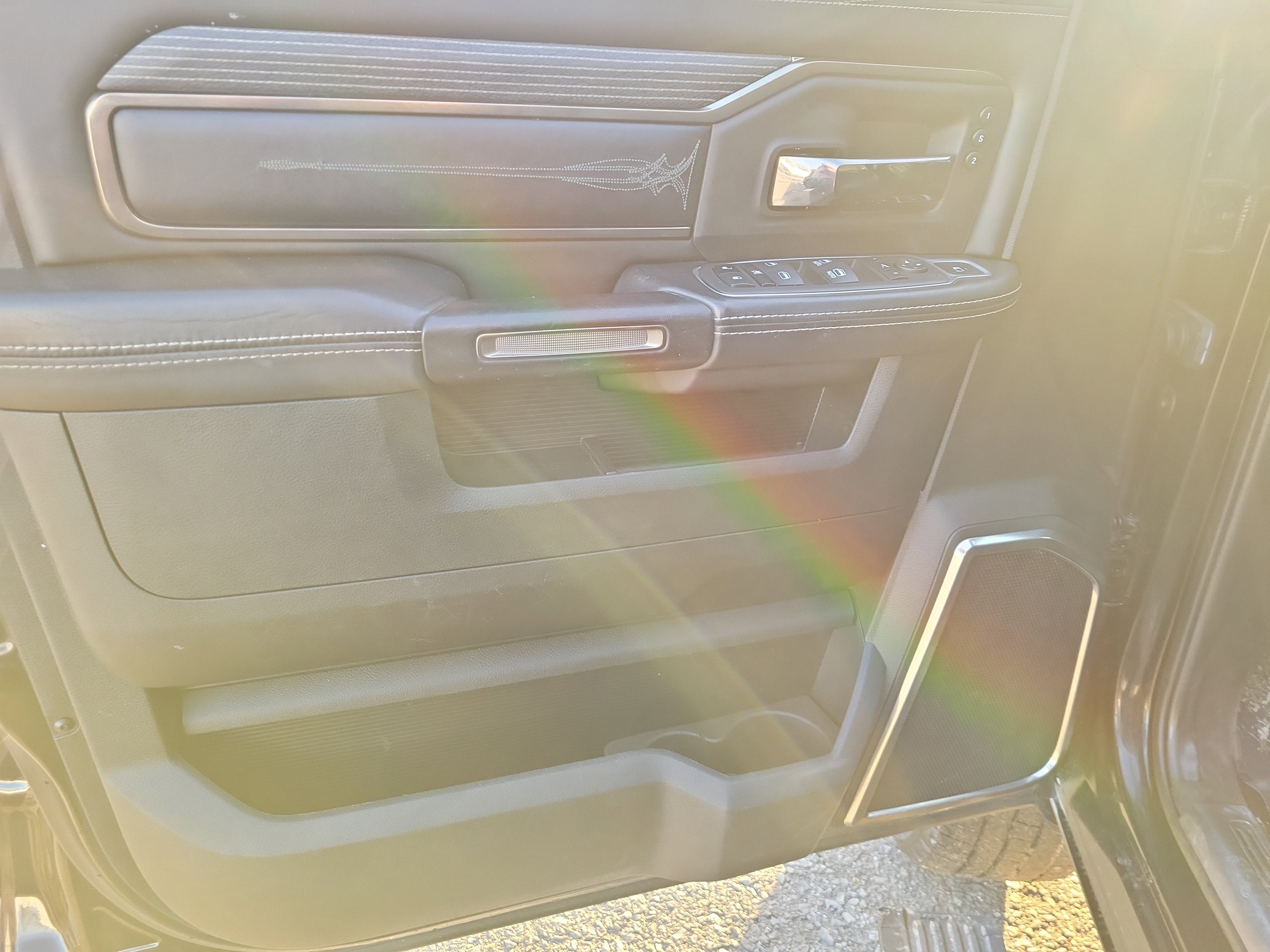 2022 RAM 2500 Limited Crew Cab 4x4 6'4" Box