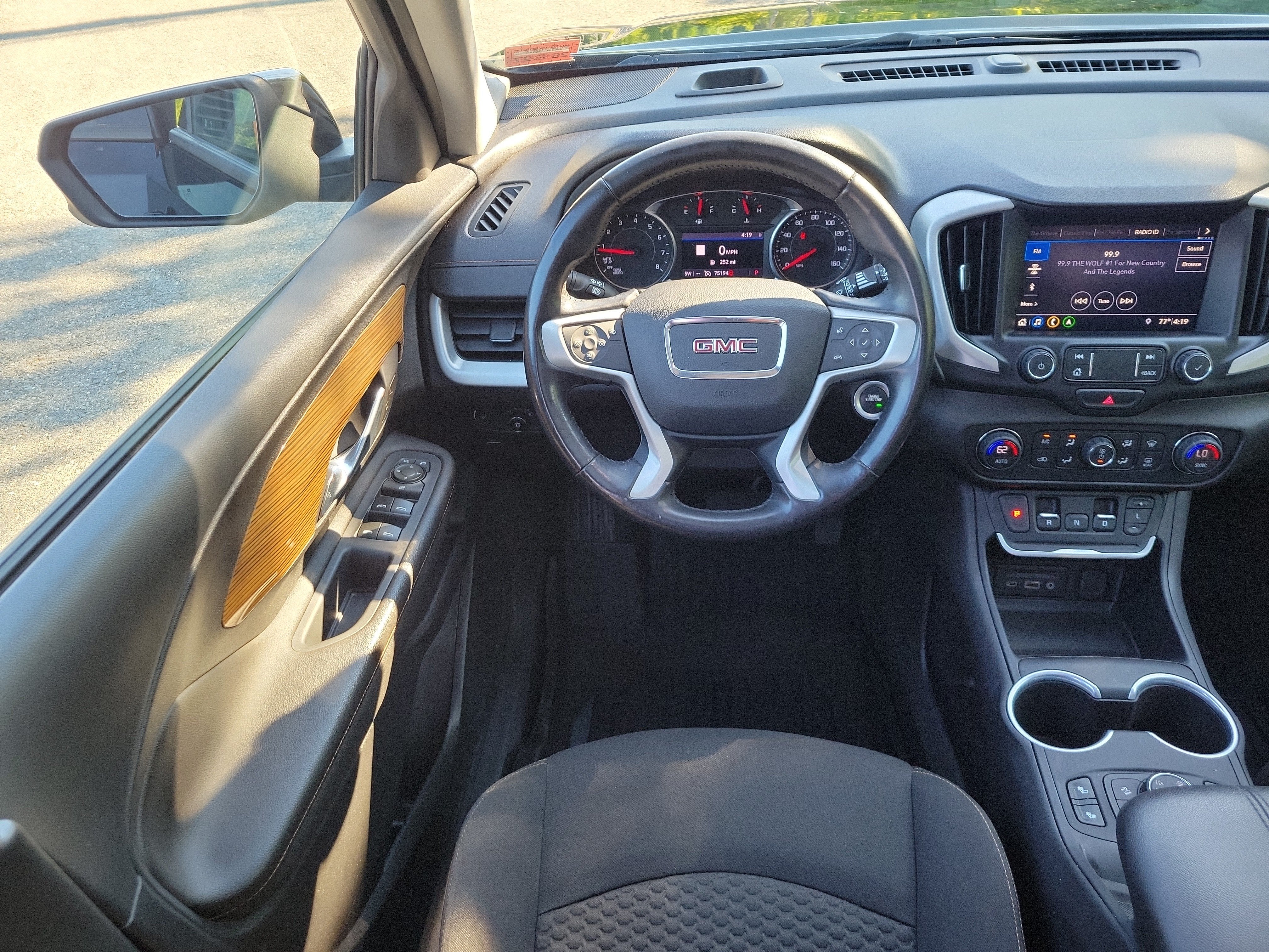 2020 GMC Terrain SLE