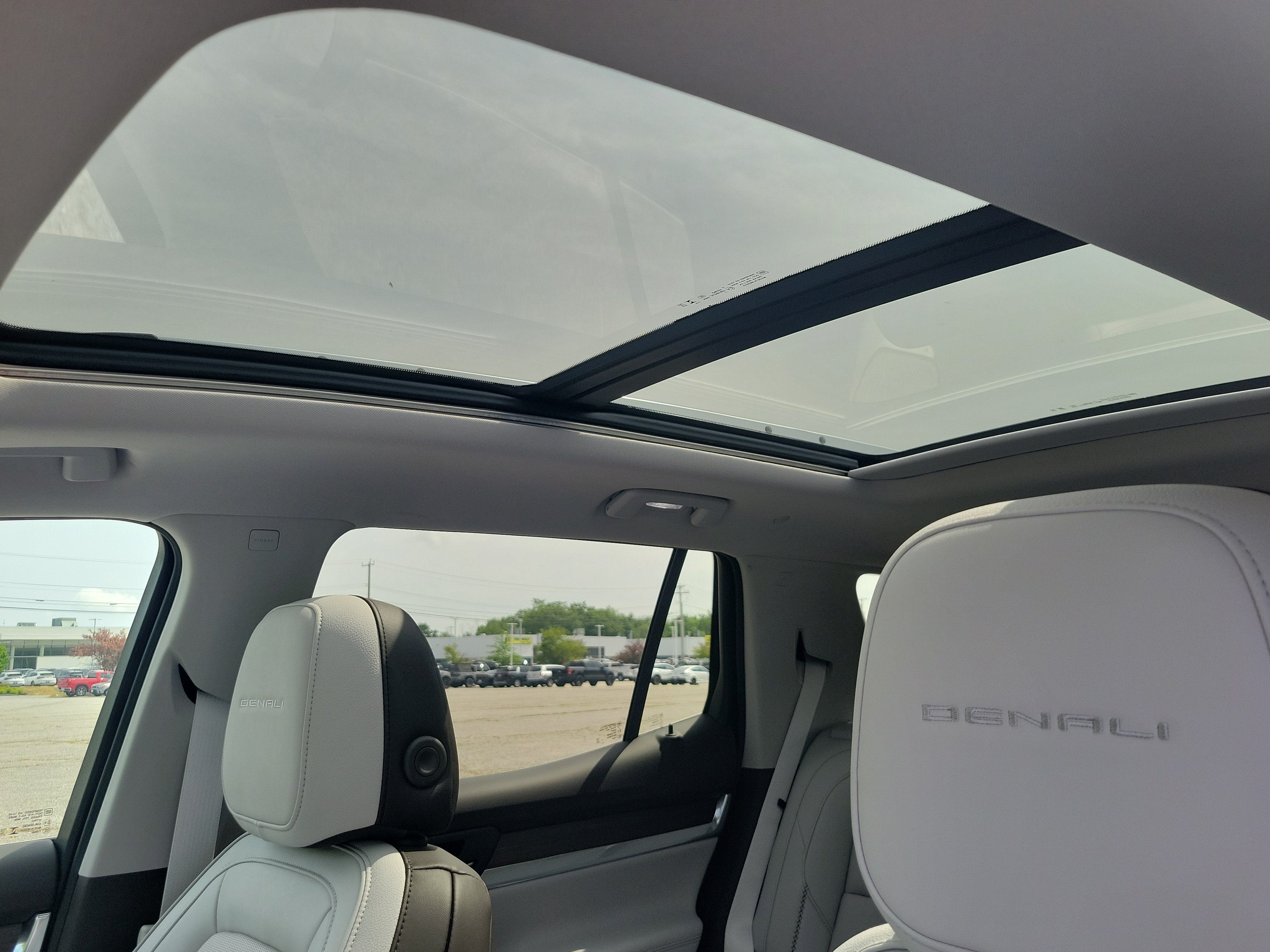 2027 GMC Terrain Elevation - Photo 27