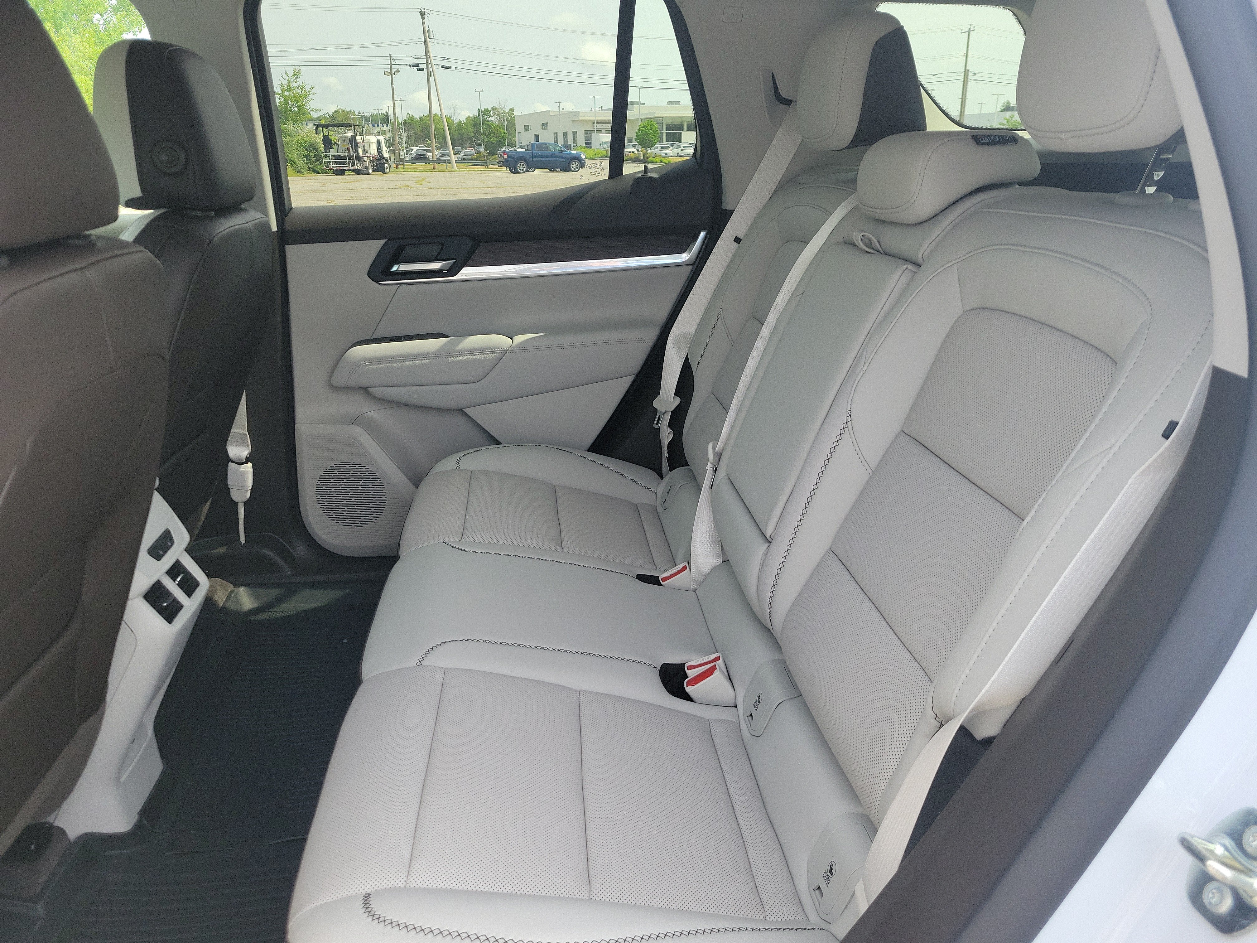 2027 GMC Terrain Elevation - Photo 28