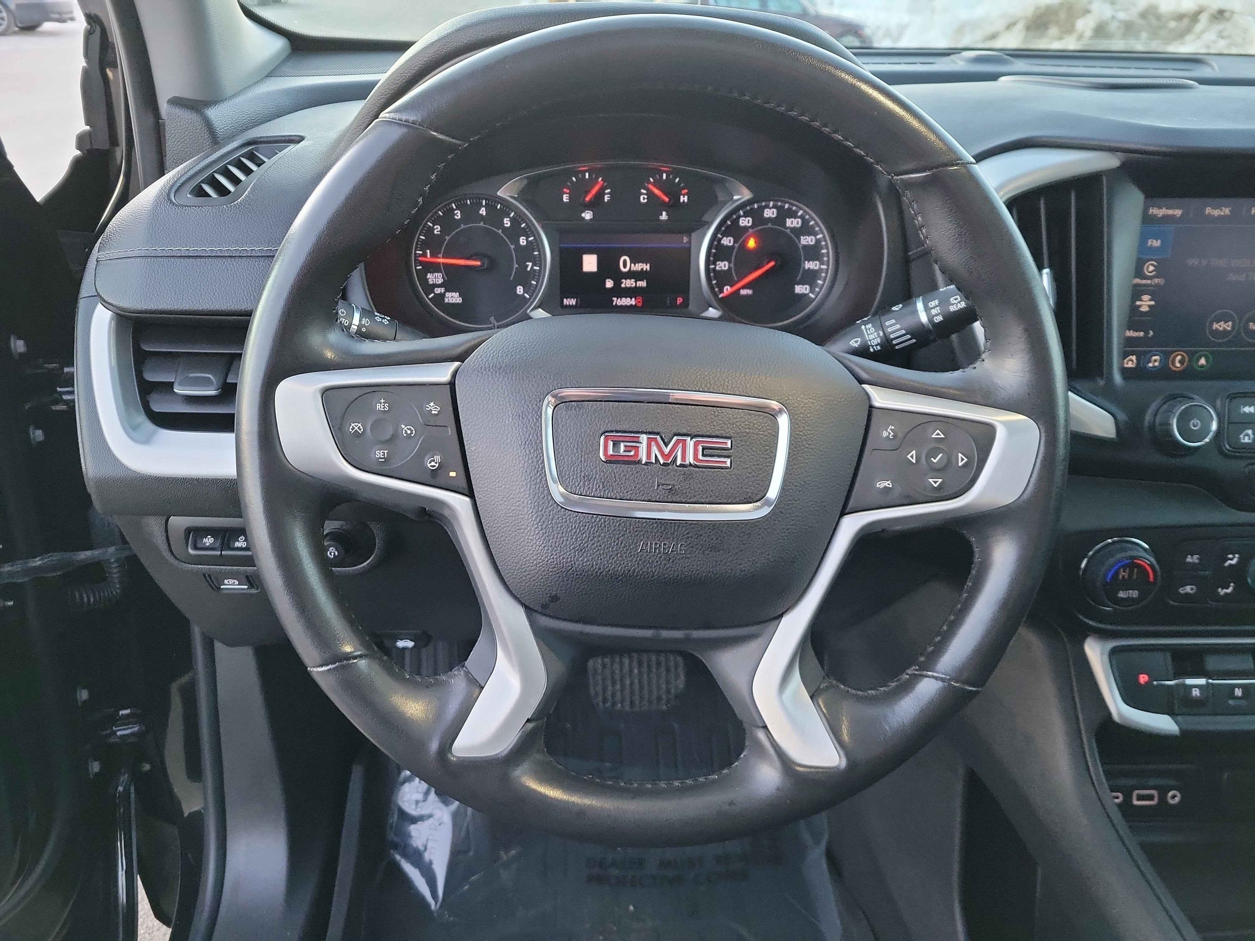 2022 GMC Terrain SLT