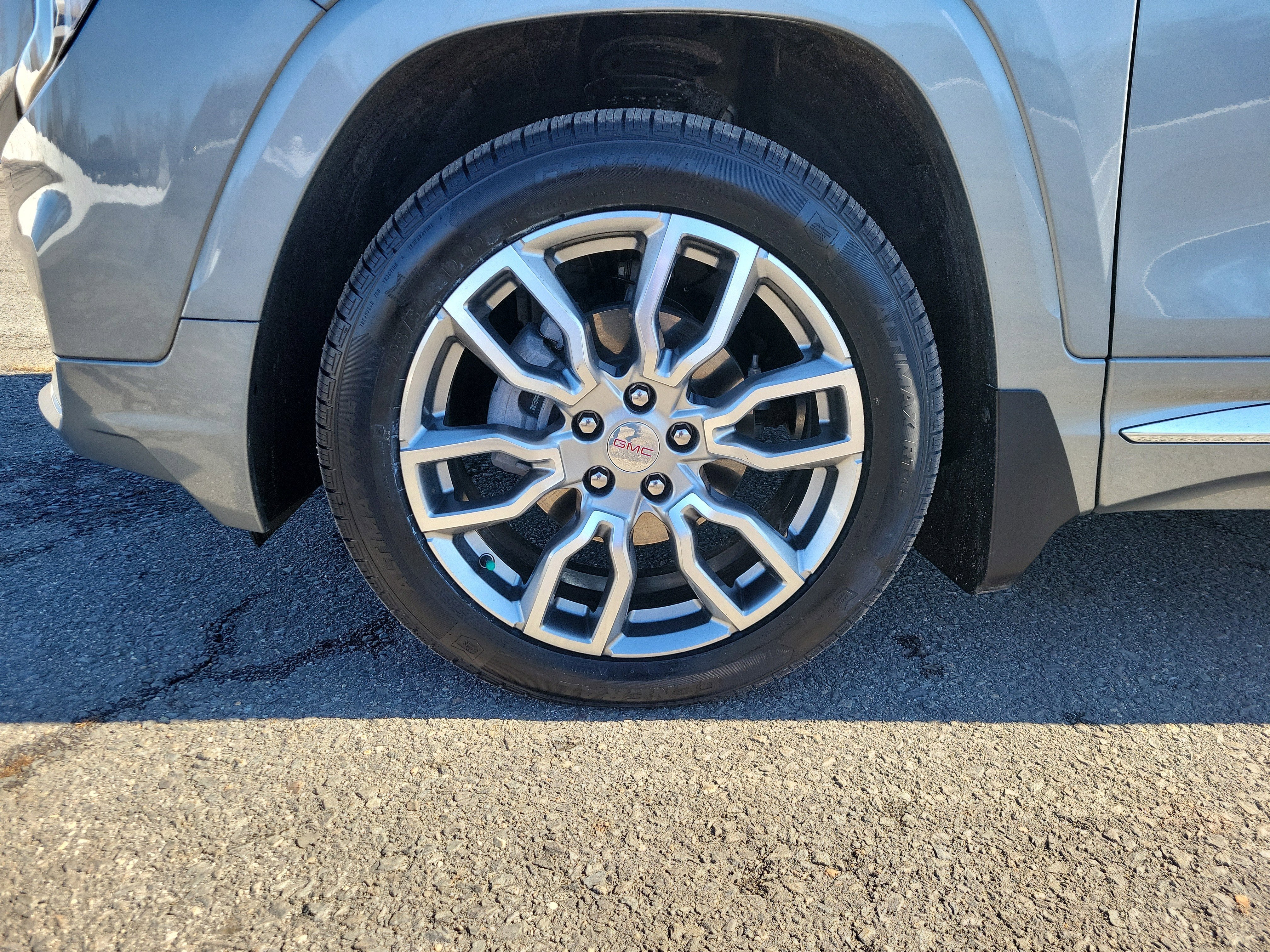 2023 GMC Terrain Denali