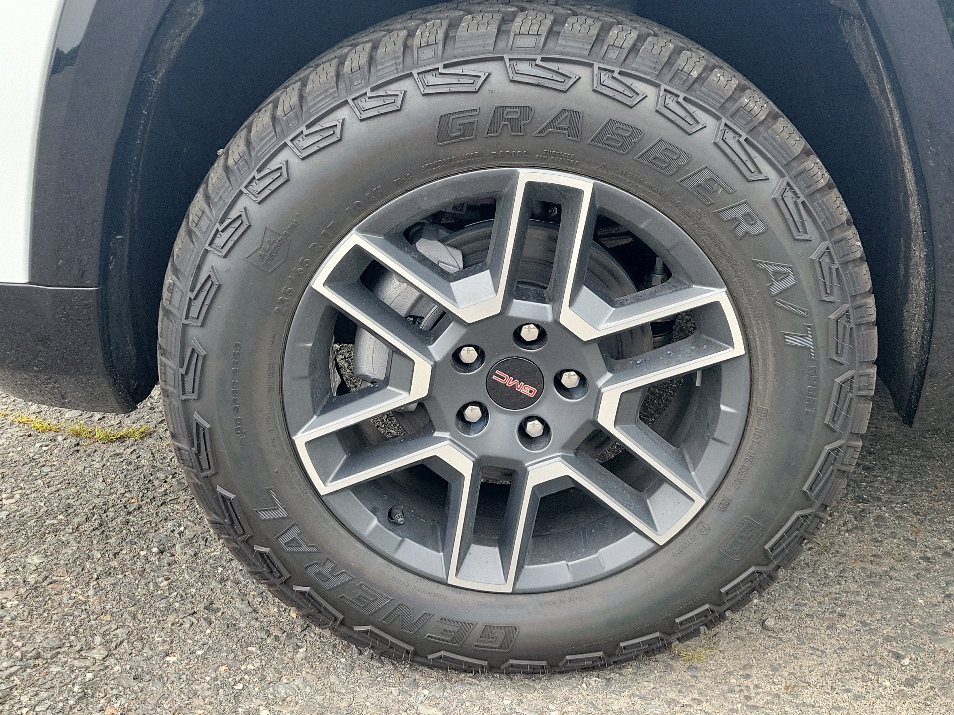 2027 GMC Terrain AT4