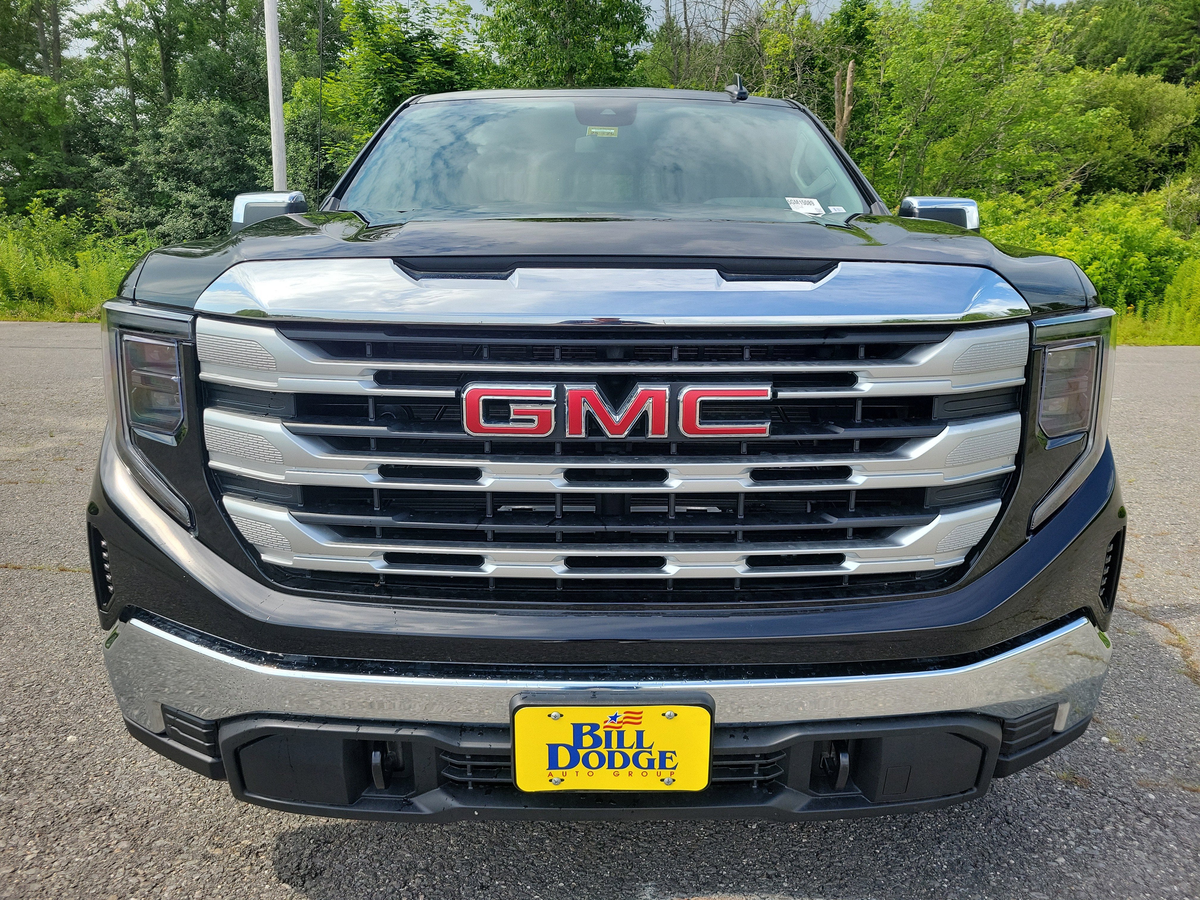 2025 GMC Sierra 1500 SLE