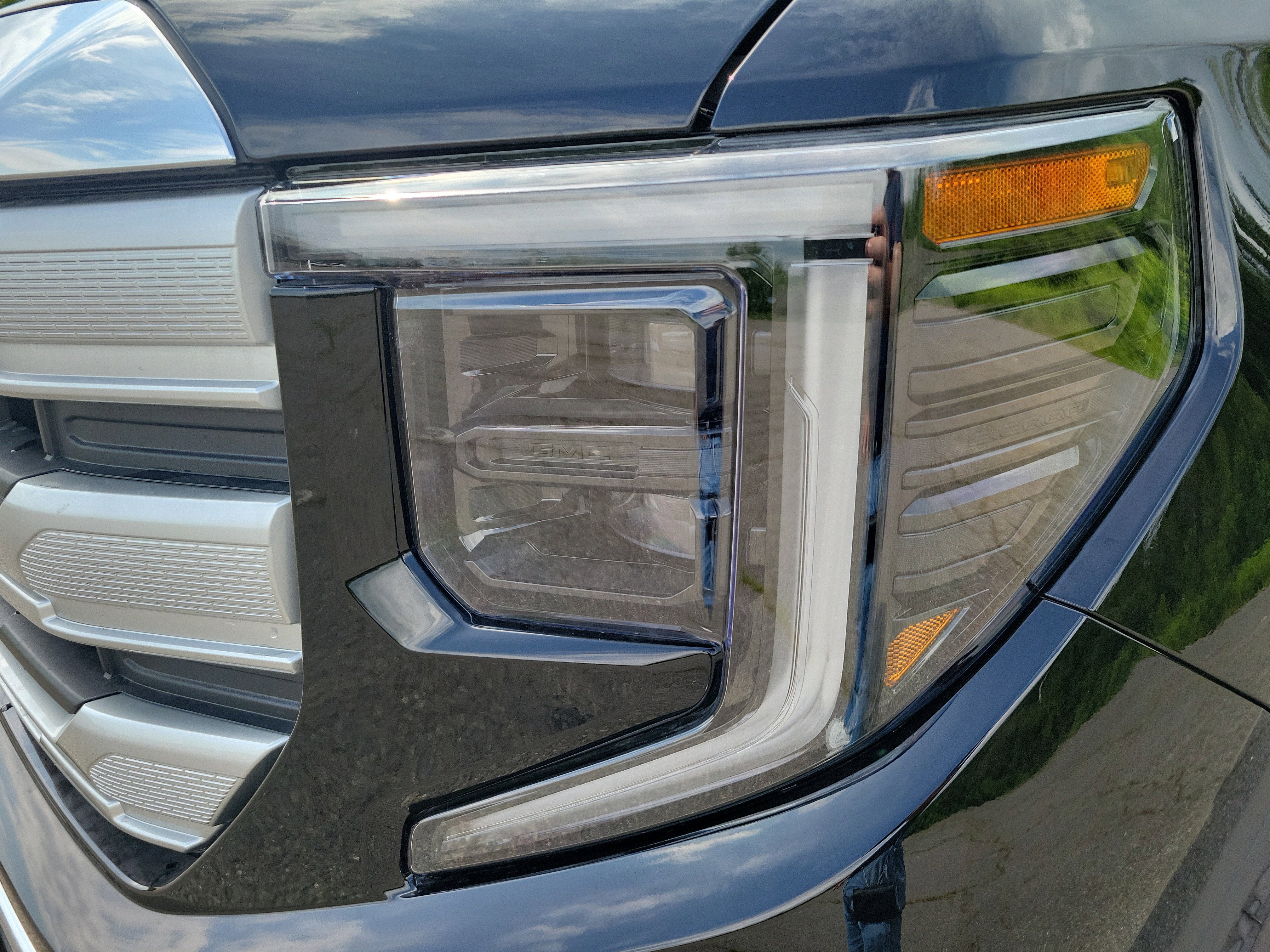 2025 GMC Sierra 1500 SLE