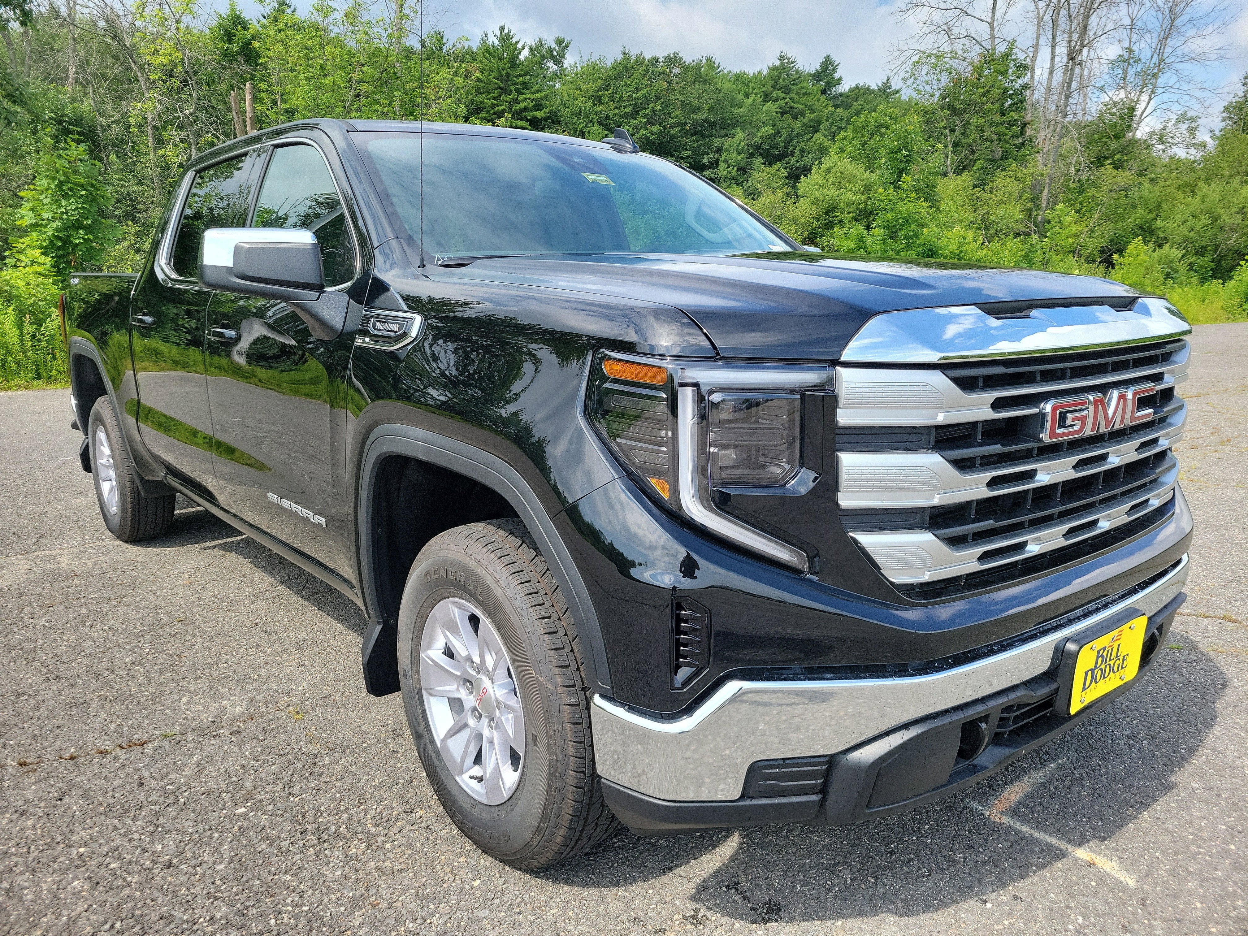 2025 GMC Sierra 1500 SLE