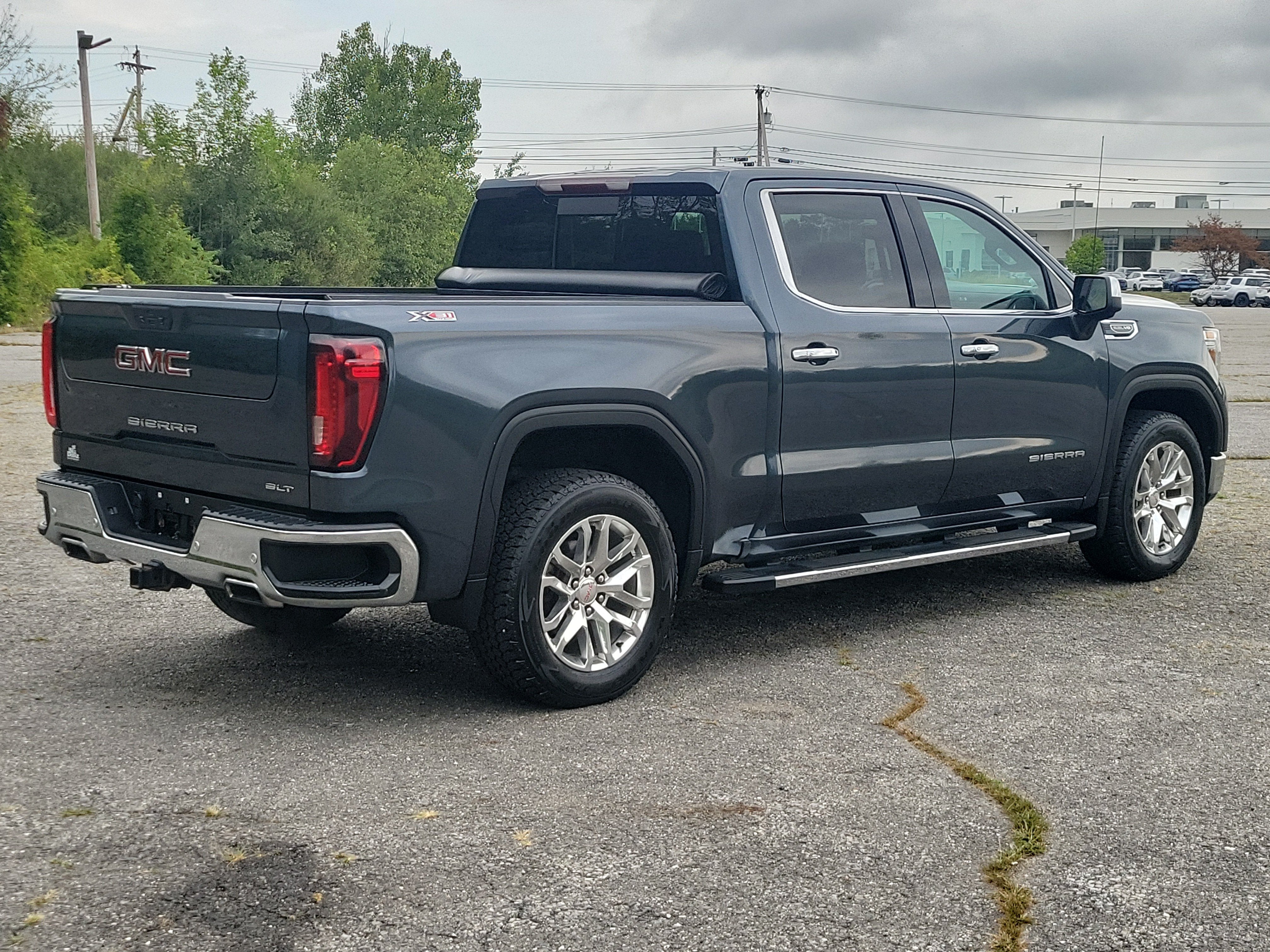 2019 GMC Sierra 1500 SLT